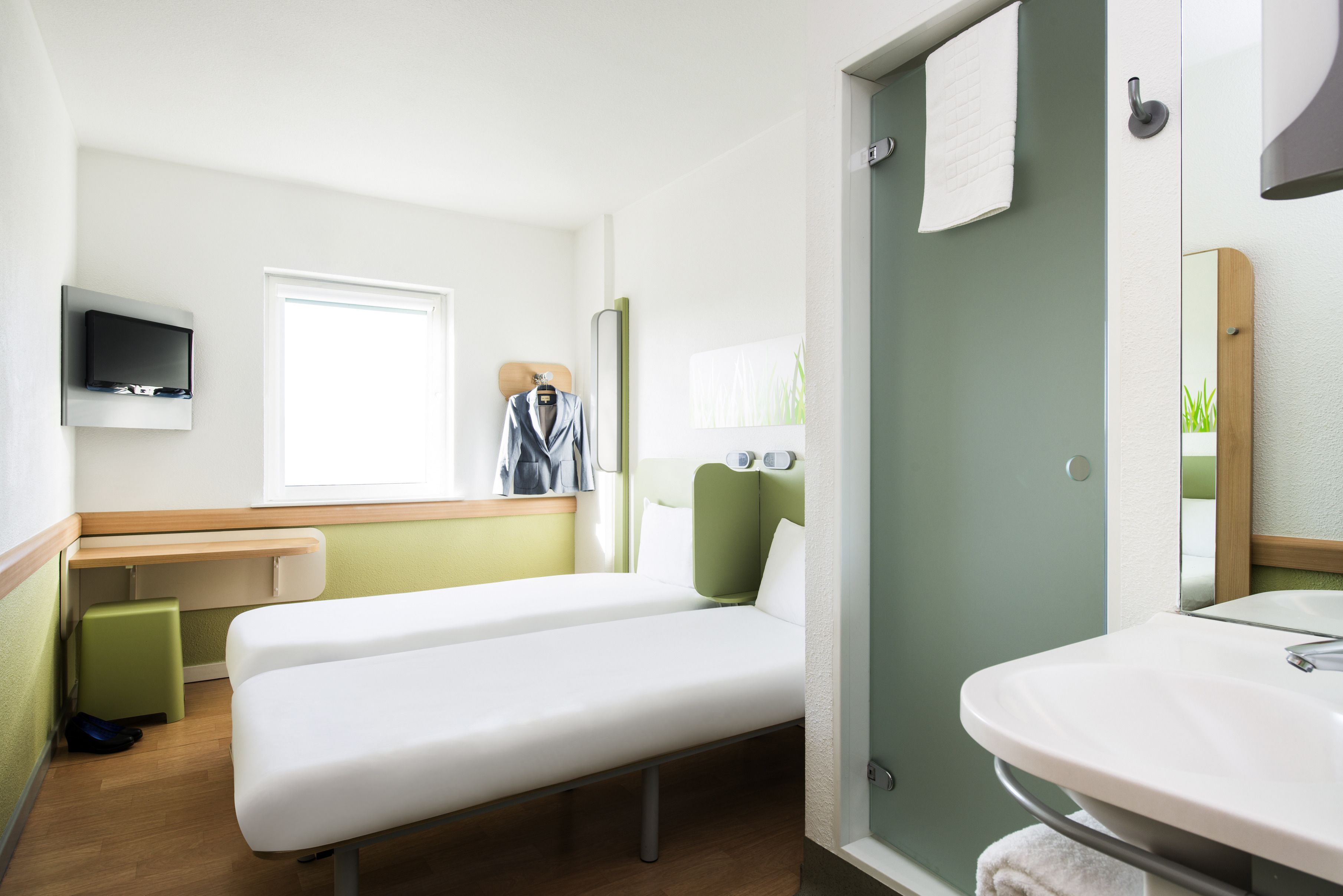 ibis budget Leeds Centre Crown Point Road