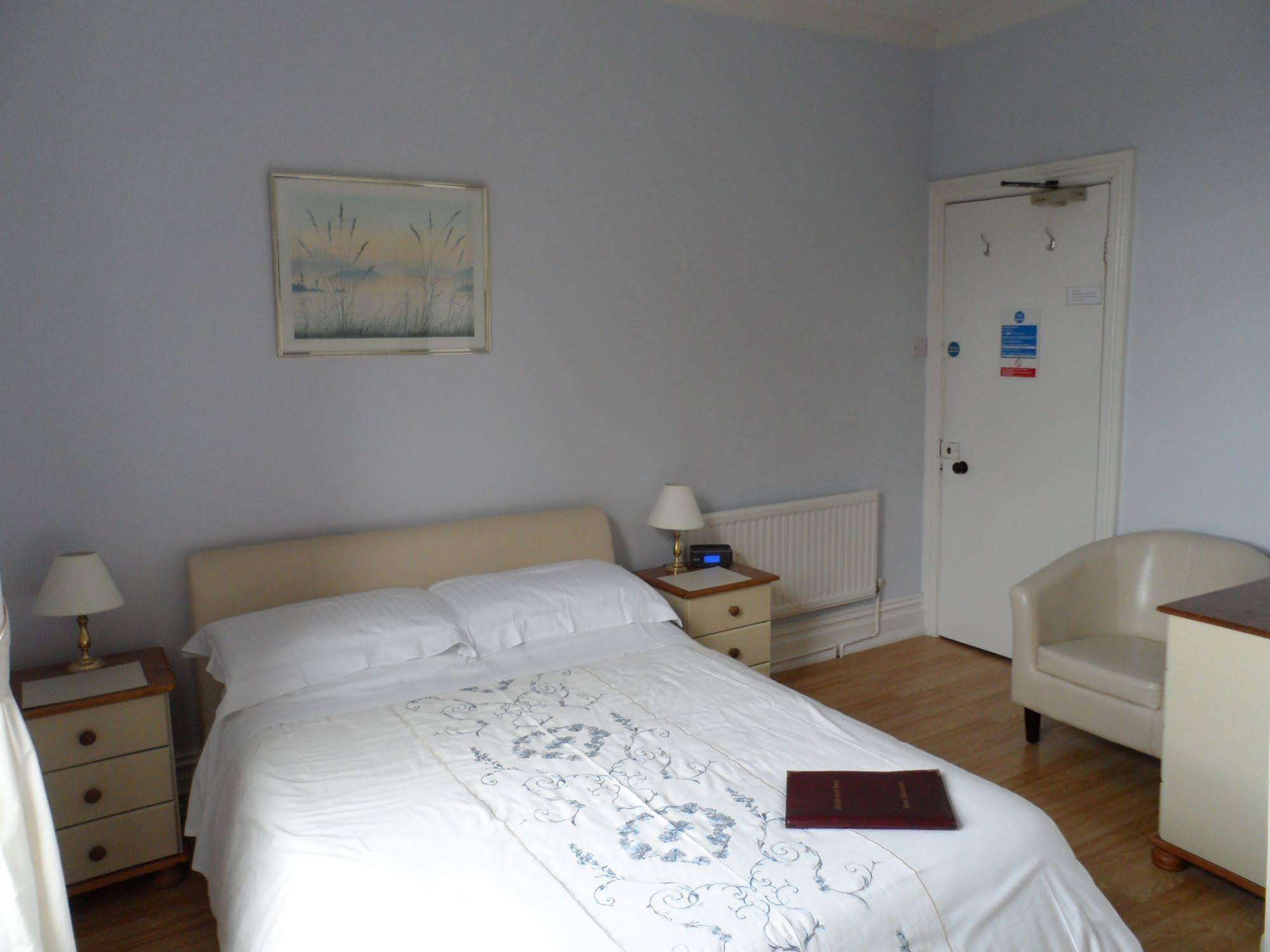 Mayfield Guest House