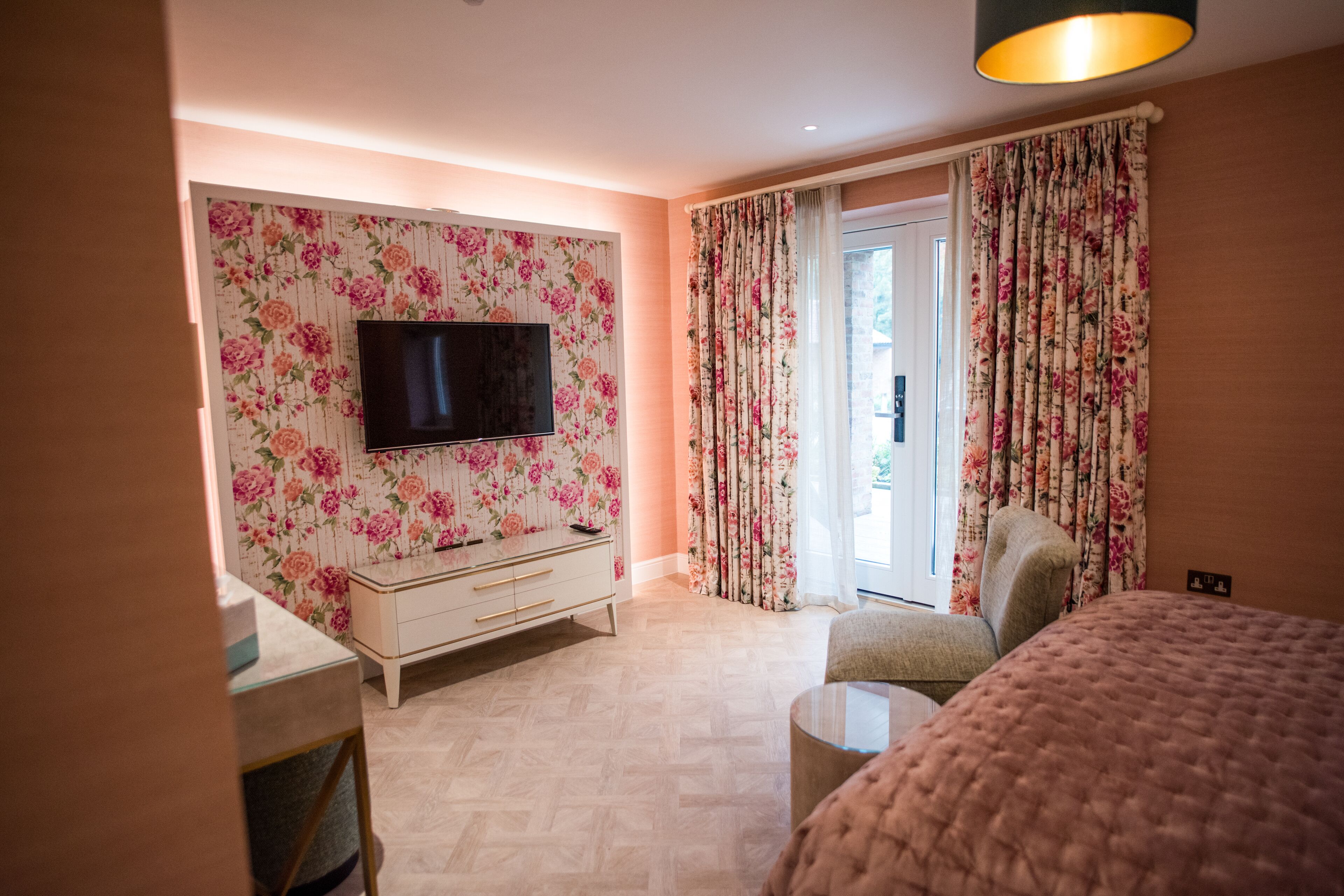 Dewars Restaurant & Rooms