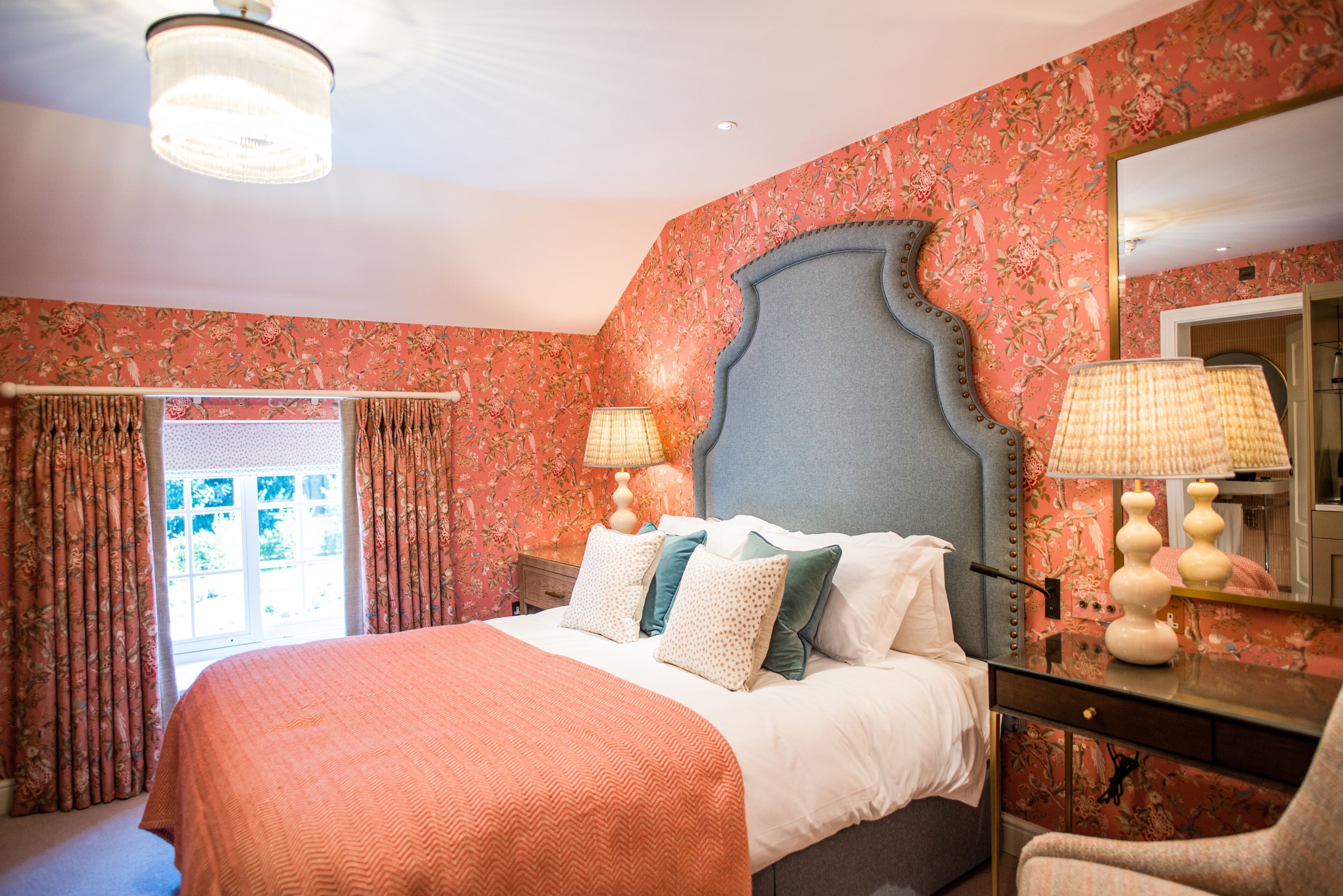 Dewars Restaurant & Rooms