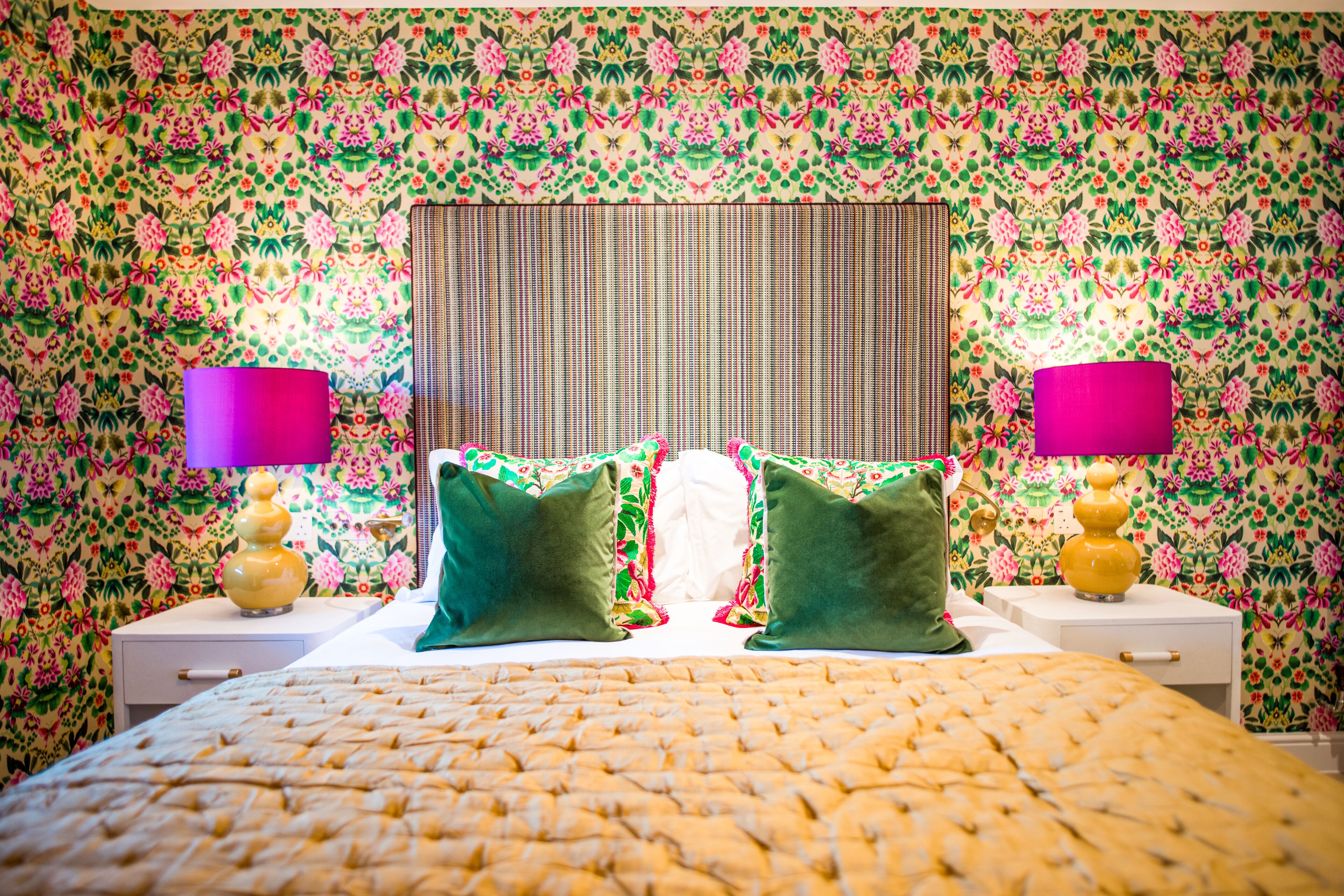 Dewars Restaurant & Rooms