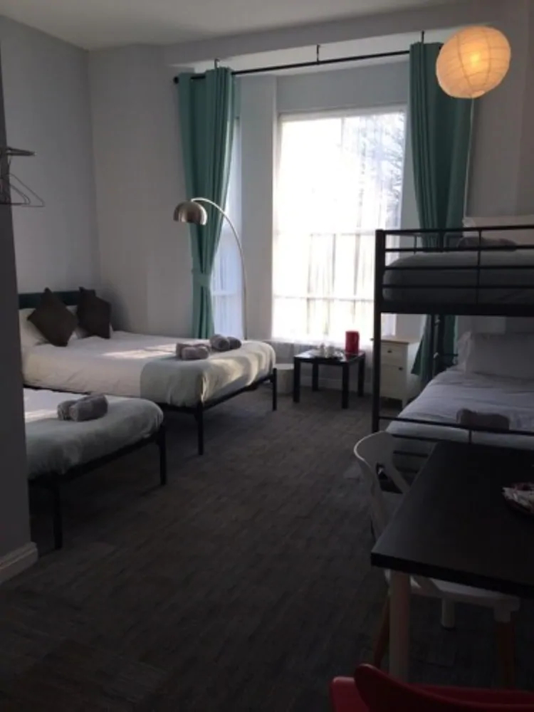 Queens Guesthouse