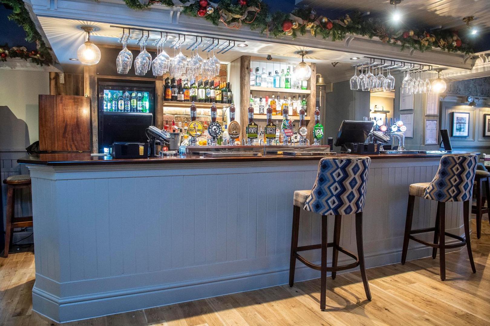 Kings Head by Chef & Brewer Collection