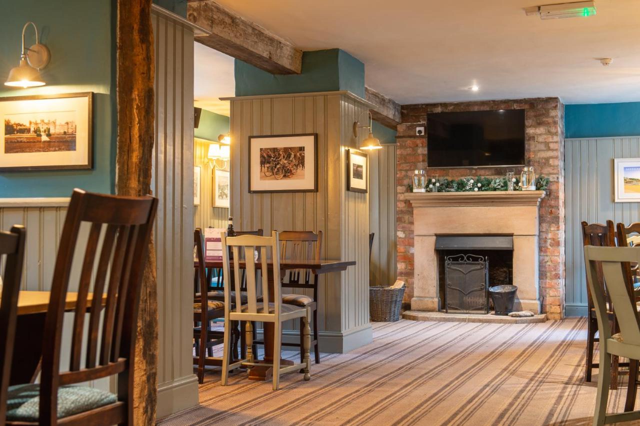 Cross Keys by Chef & Brewer Collection