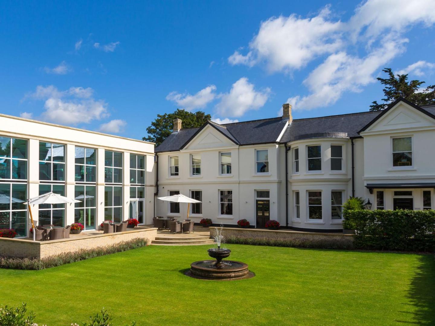 Bedford Lodge Hotel