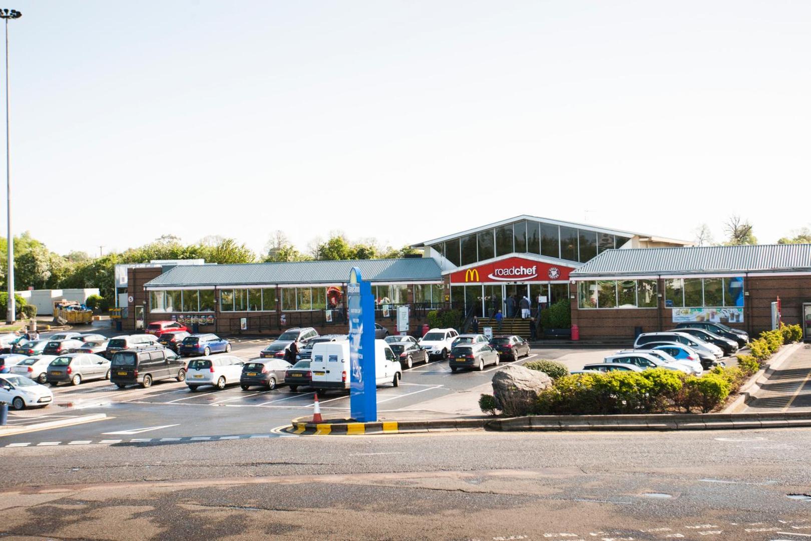 Days Inn by Wyndham Watford Gap