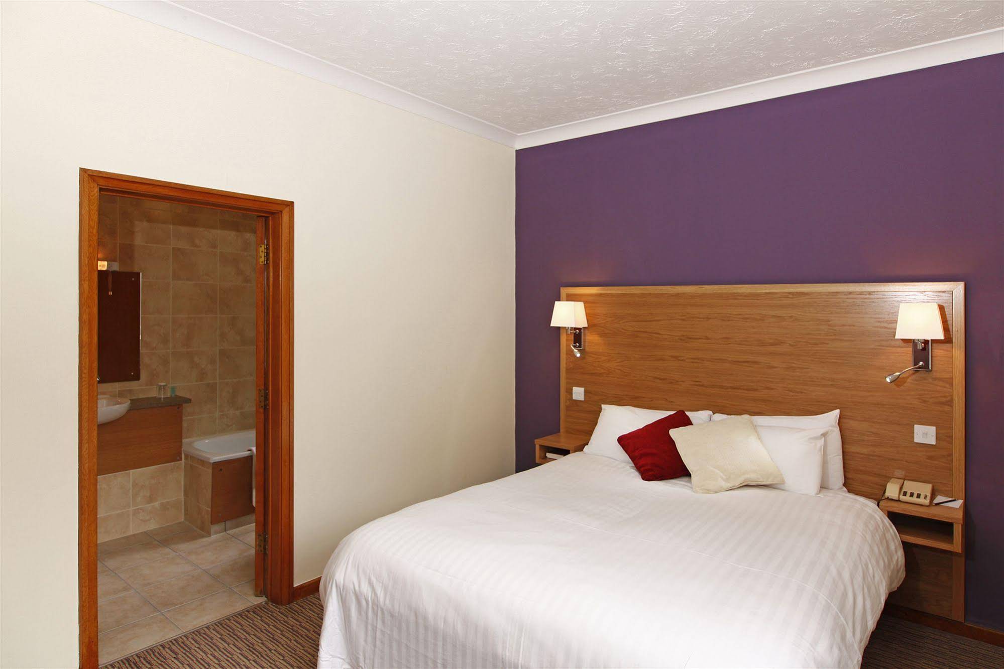 Westone Manor Hotel