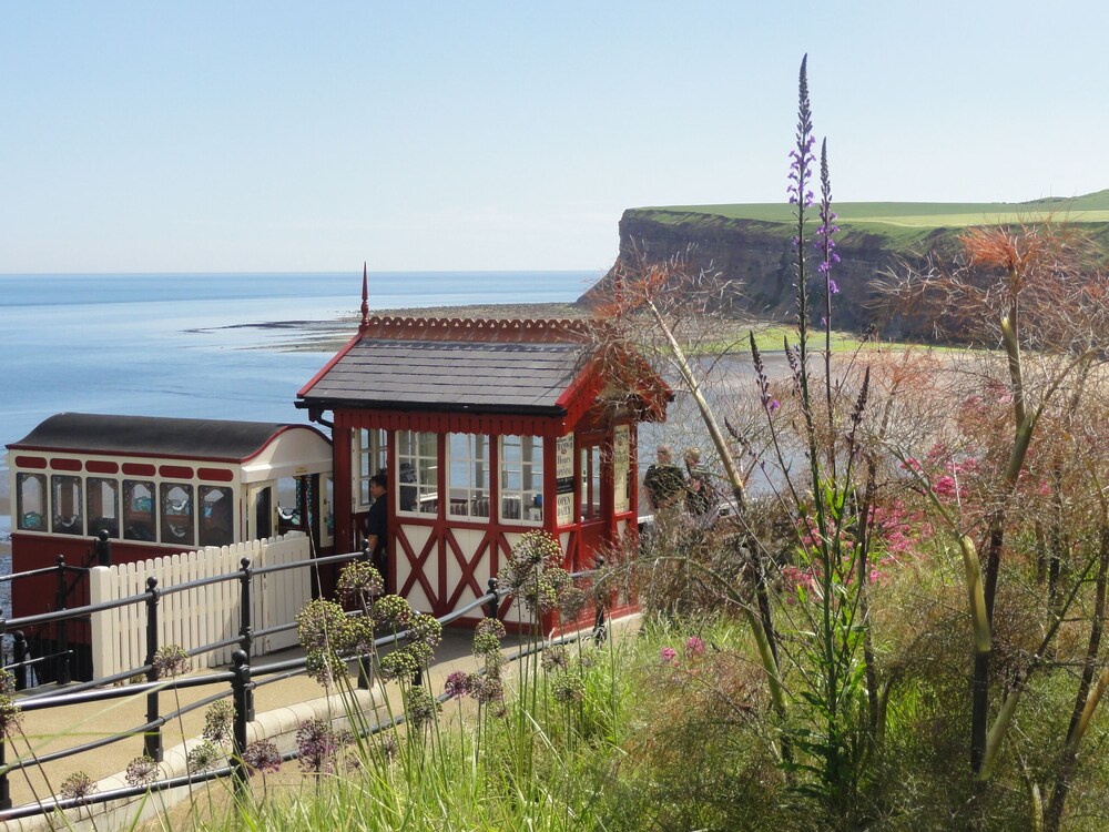 Saltburn Holidays Jasmine Cottage