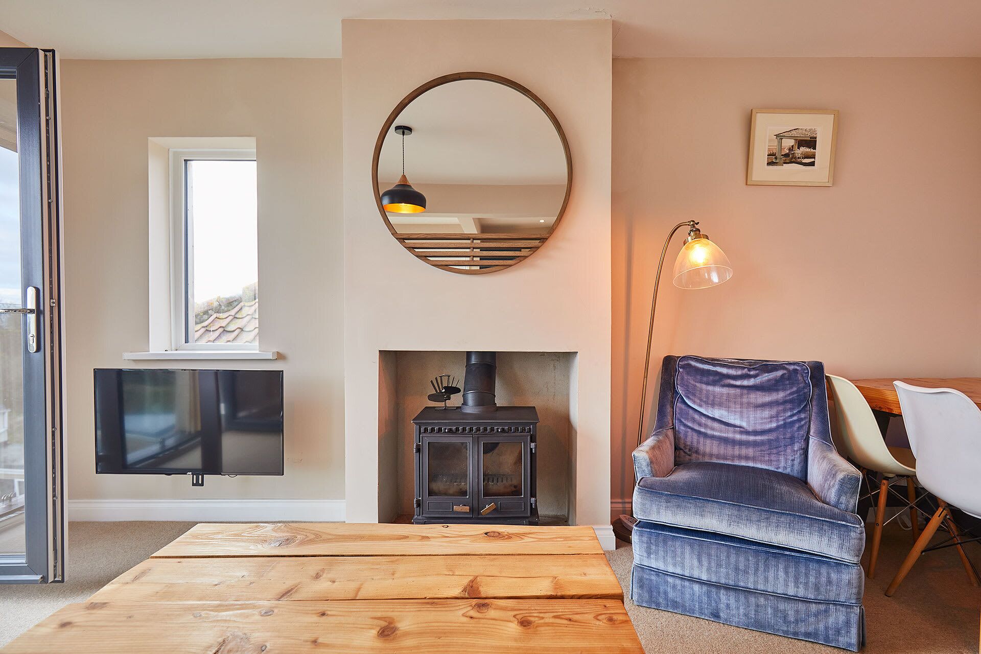 Host Stay Watch House
