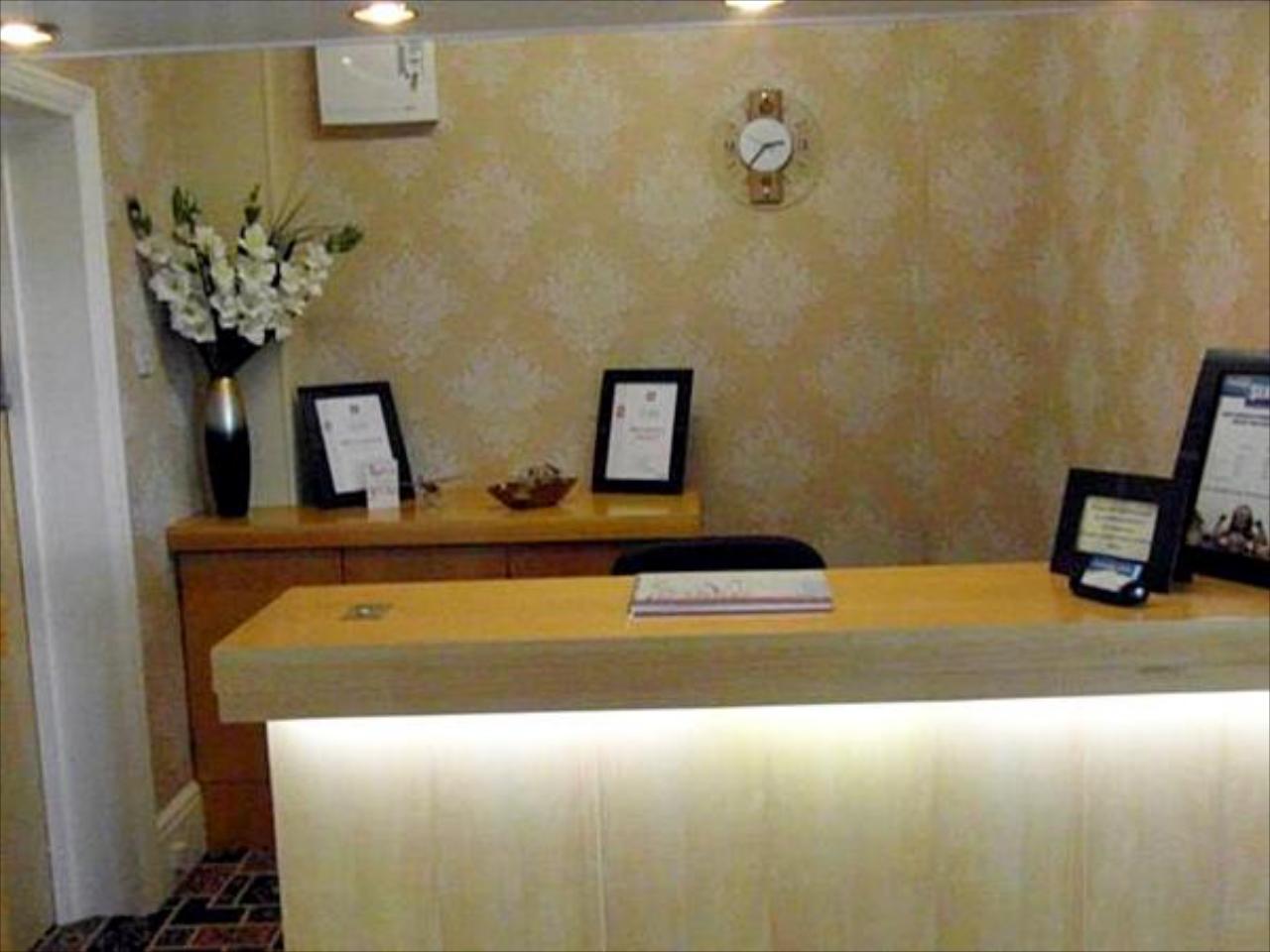 Lysander Hotel
