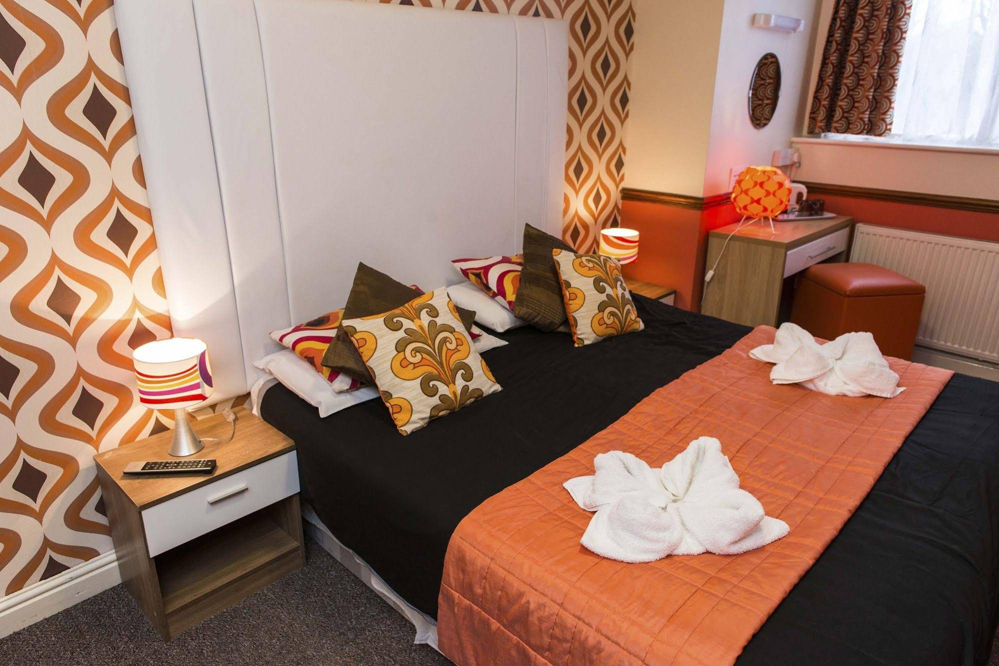 The Scarborough Travel and Holiday Lodge