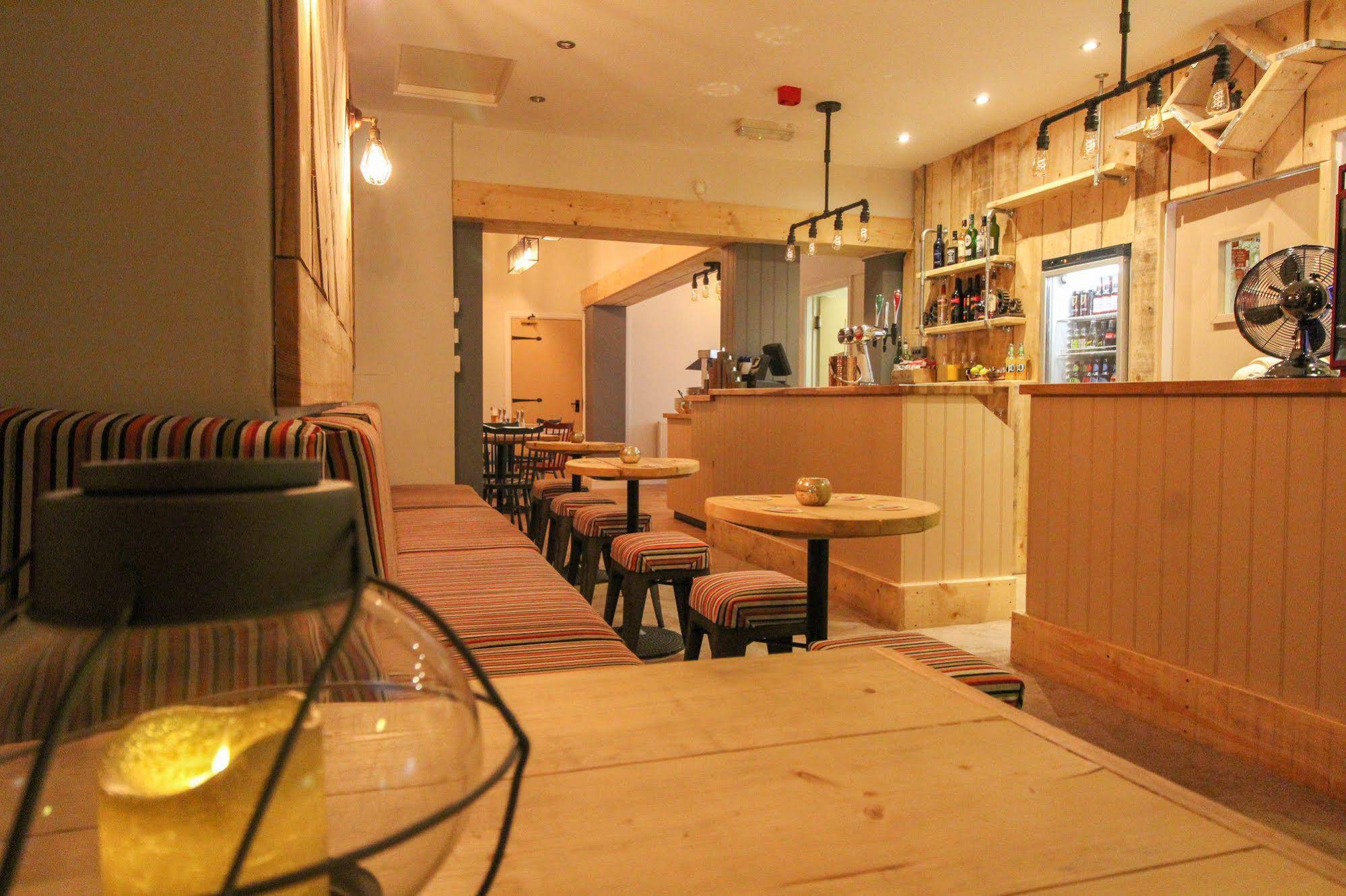 The Scarborough Travel and Holiday Lodge