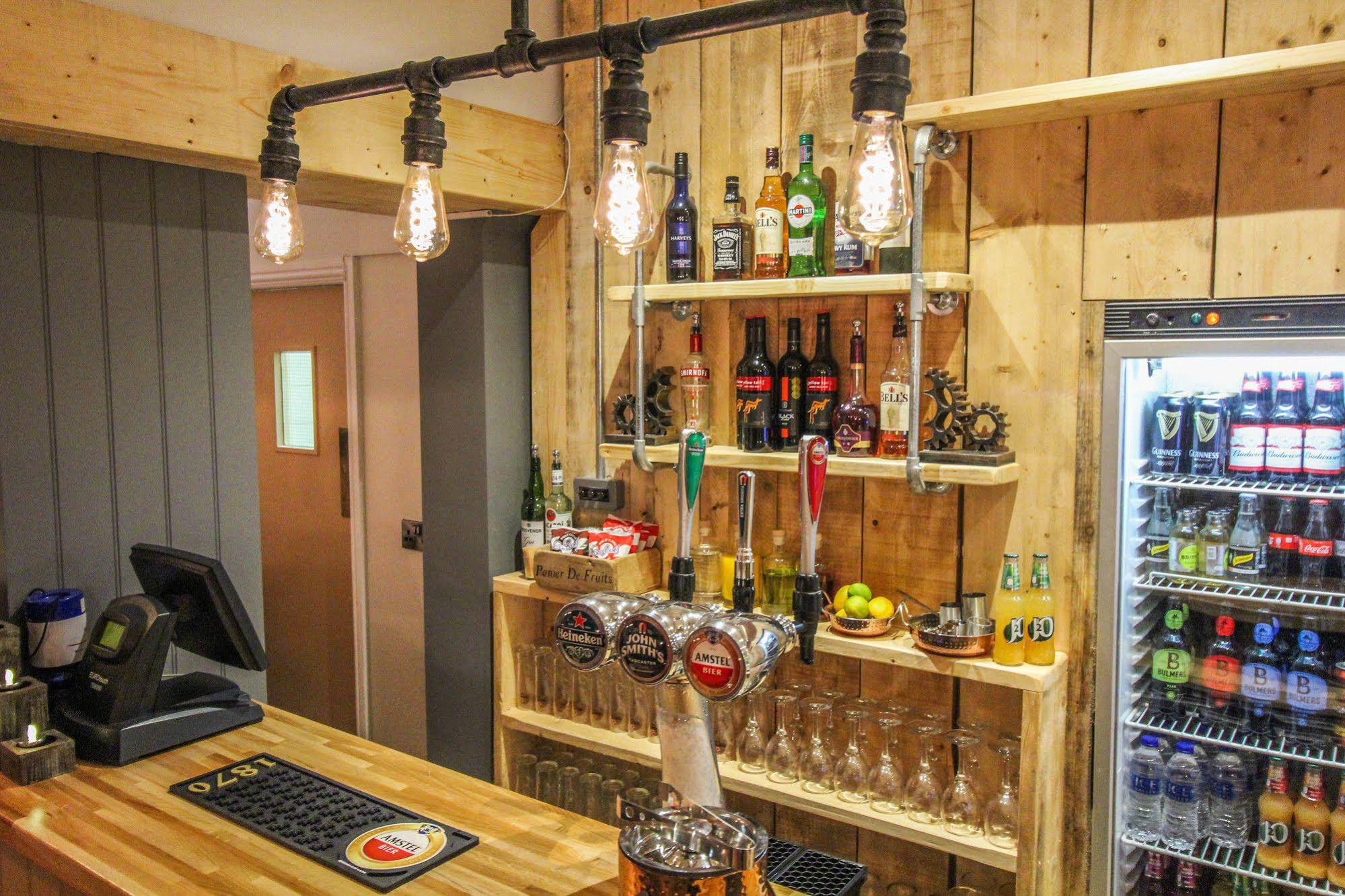 The Scarborough Travel and Holiday Lodge