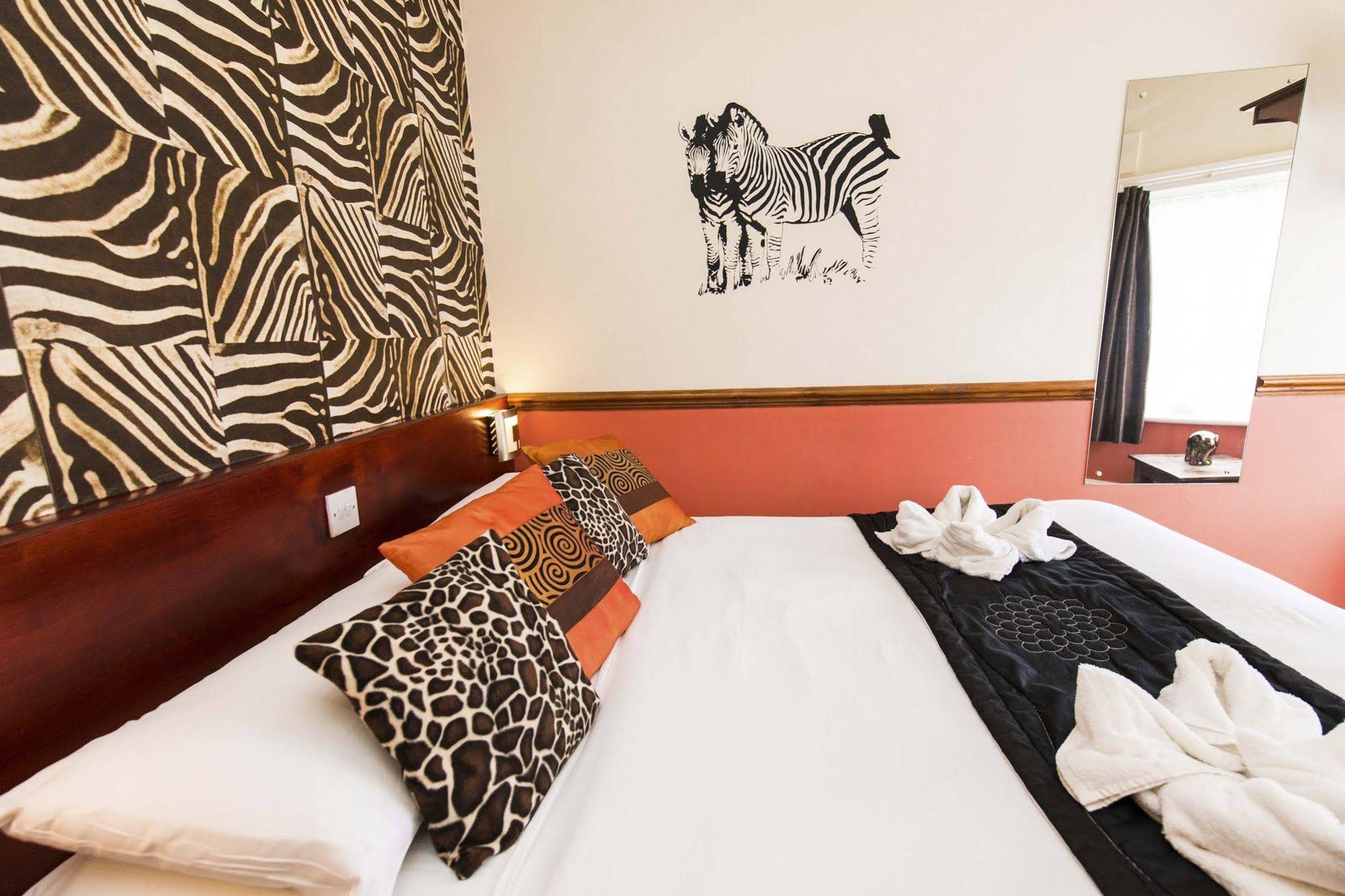 The Scarborough Travel and Holiday Lodge