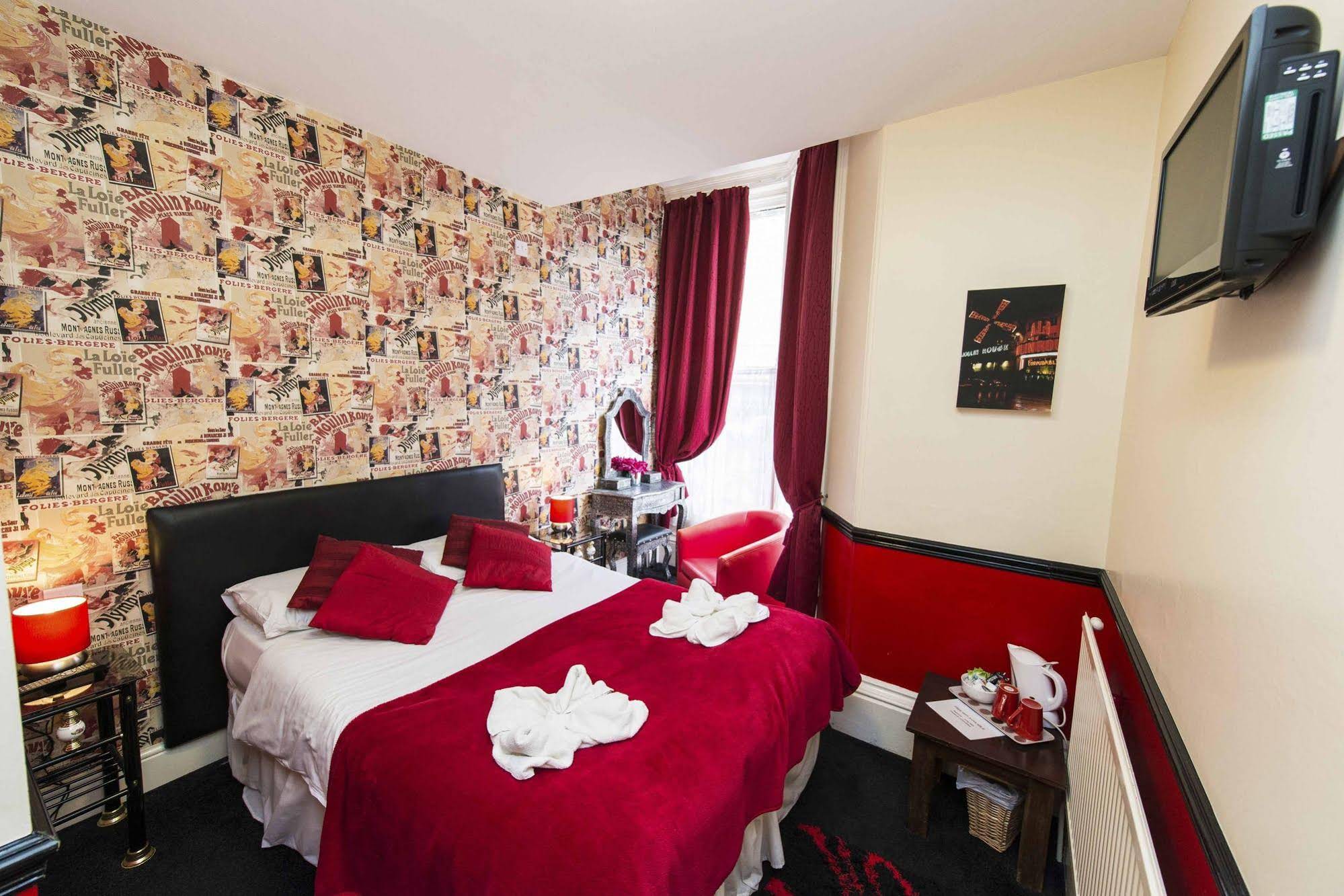The Scarborough Travel and Holiday Lodge