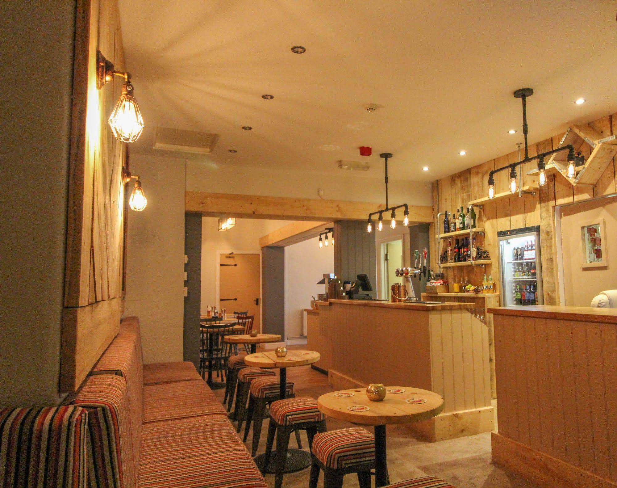 The Scarborough Travel and Holiday Lodge