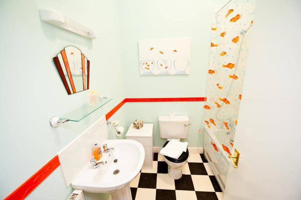 The Scarborough Travel and Holiday Lodge