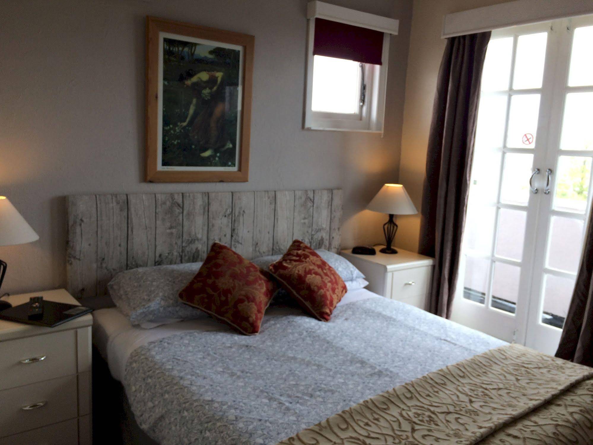 Marlborough Hotel