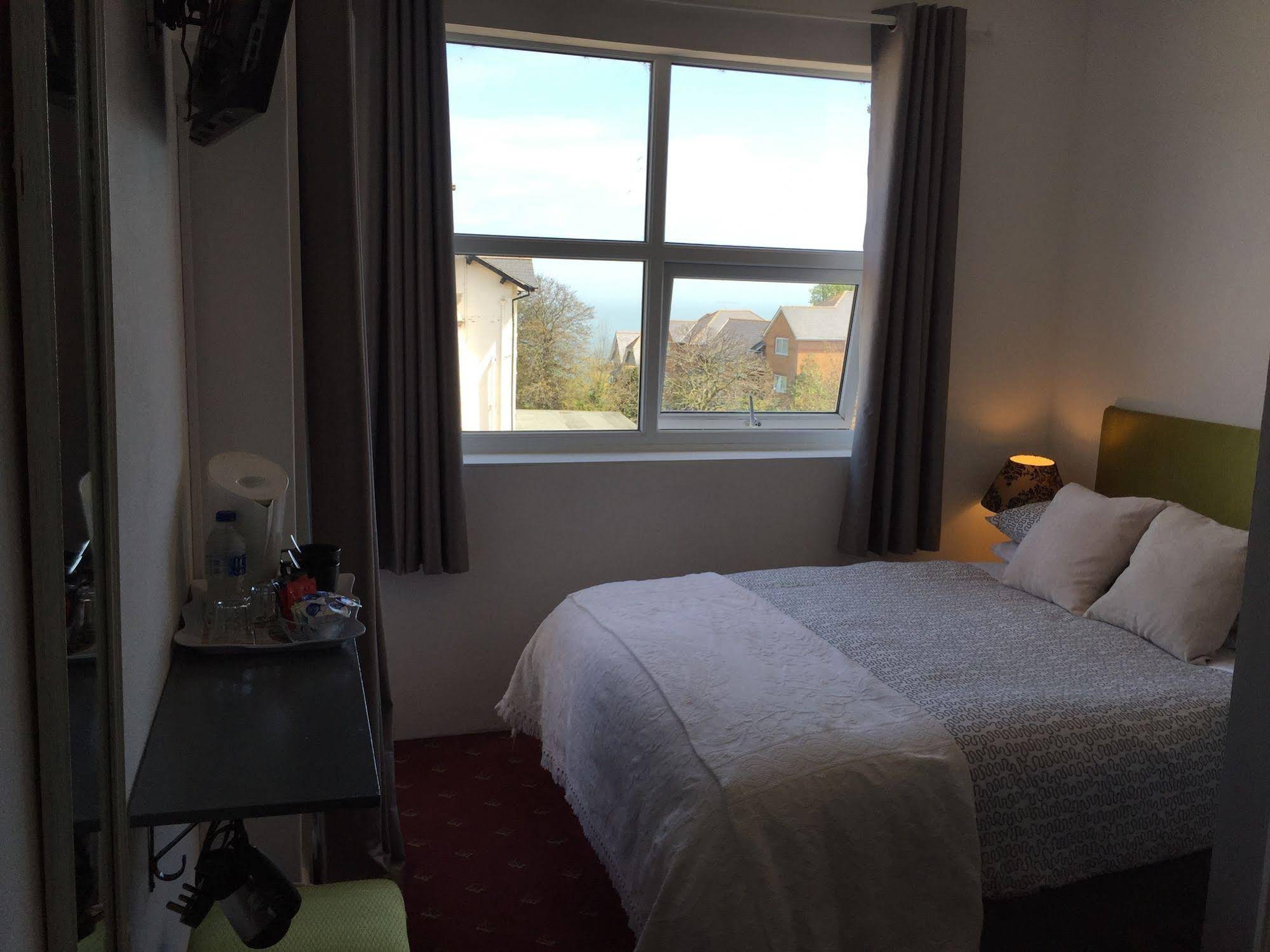 Marlborough Hotel