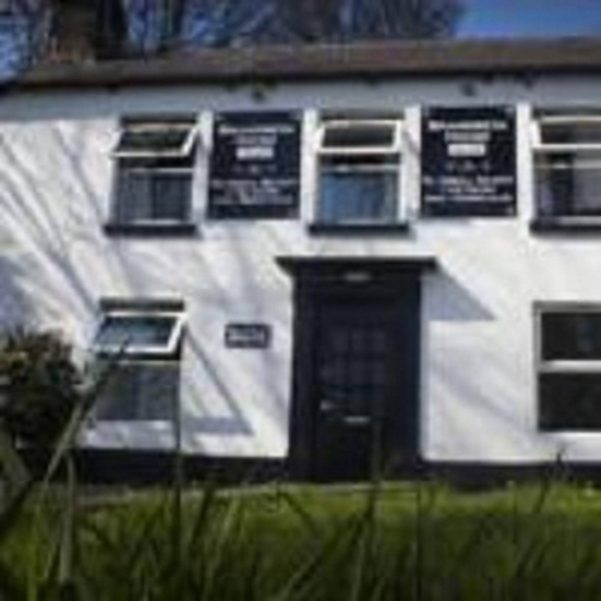 Russell Scott Hostels