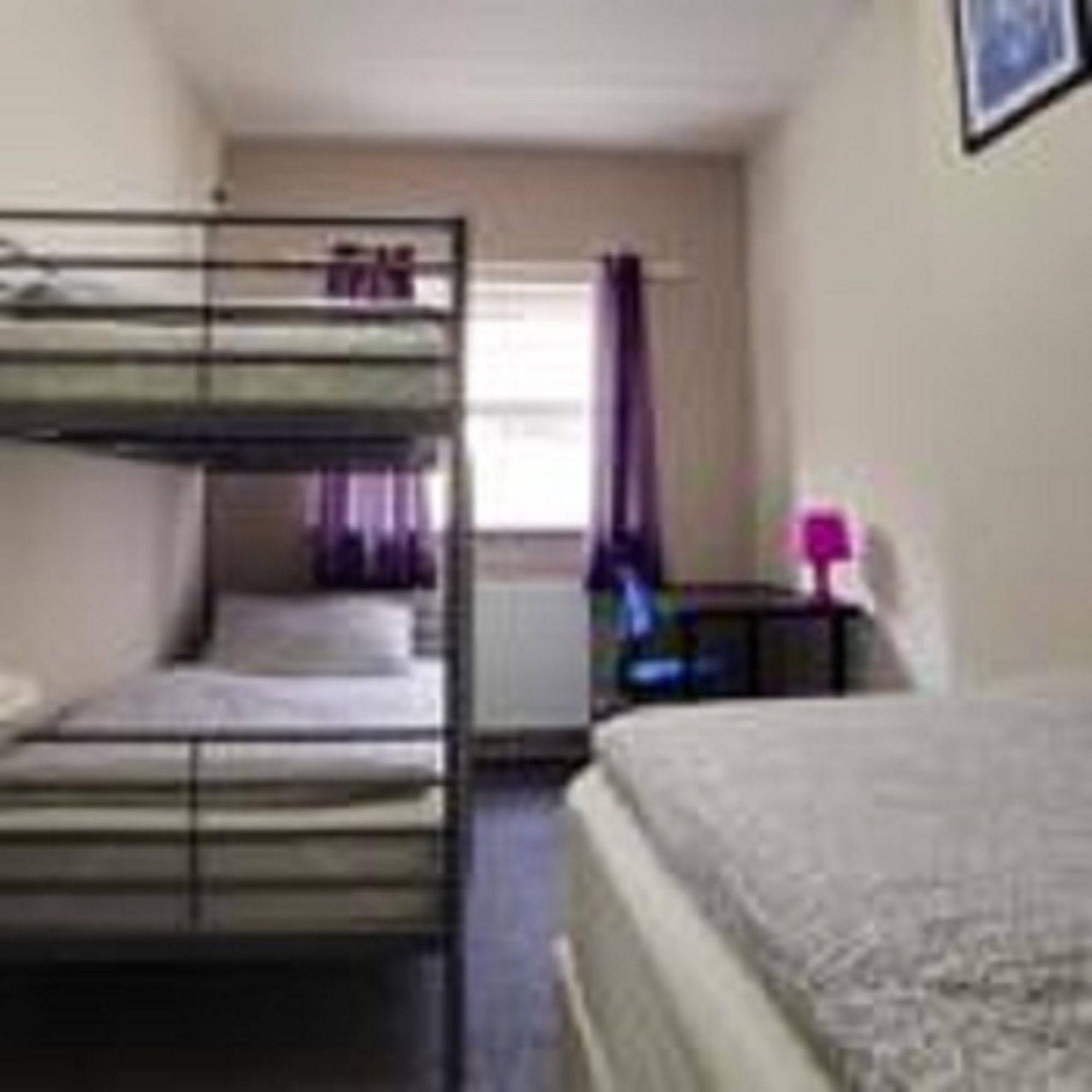 Russell Scott Hostels