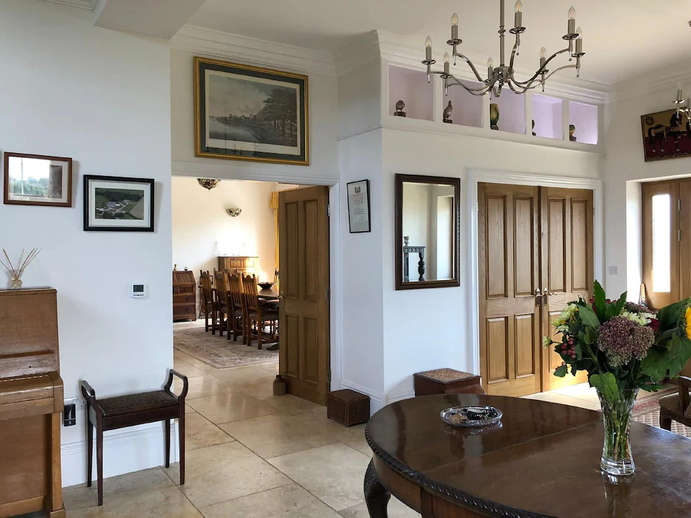 Lillium House