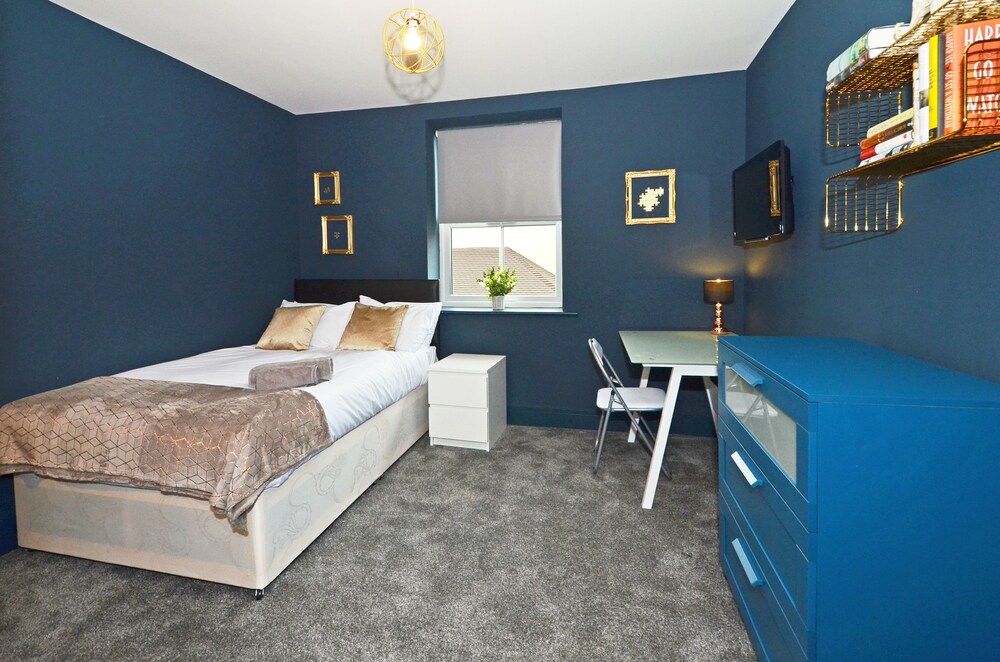 Townhouse PLUS @ London Road Stoke