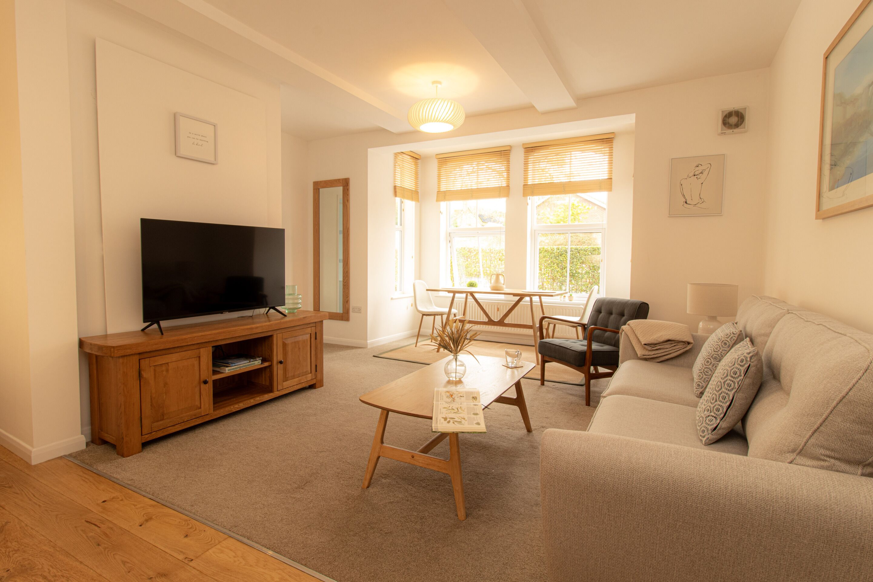Crescent House Apartments