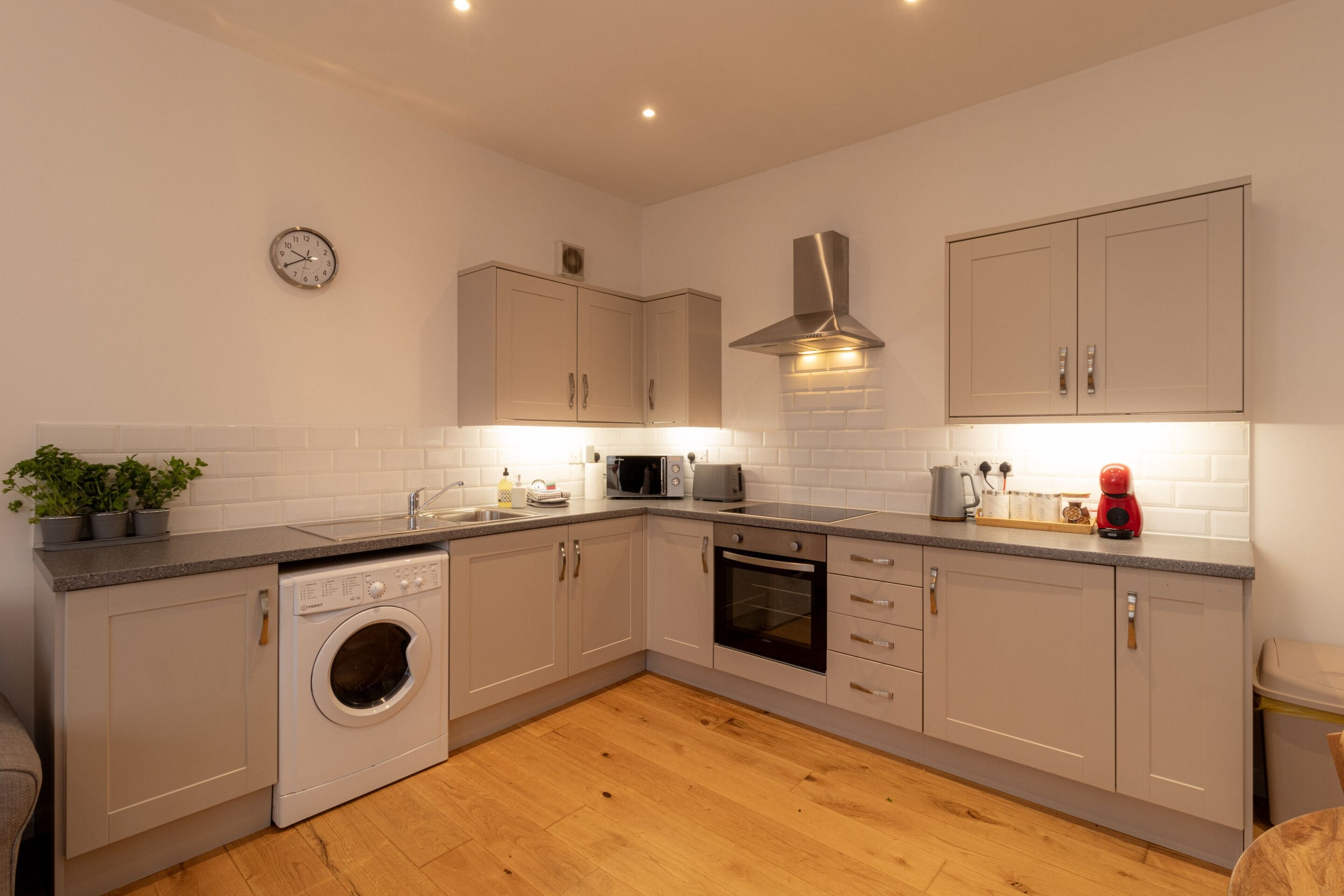 Crescent House Apartments