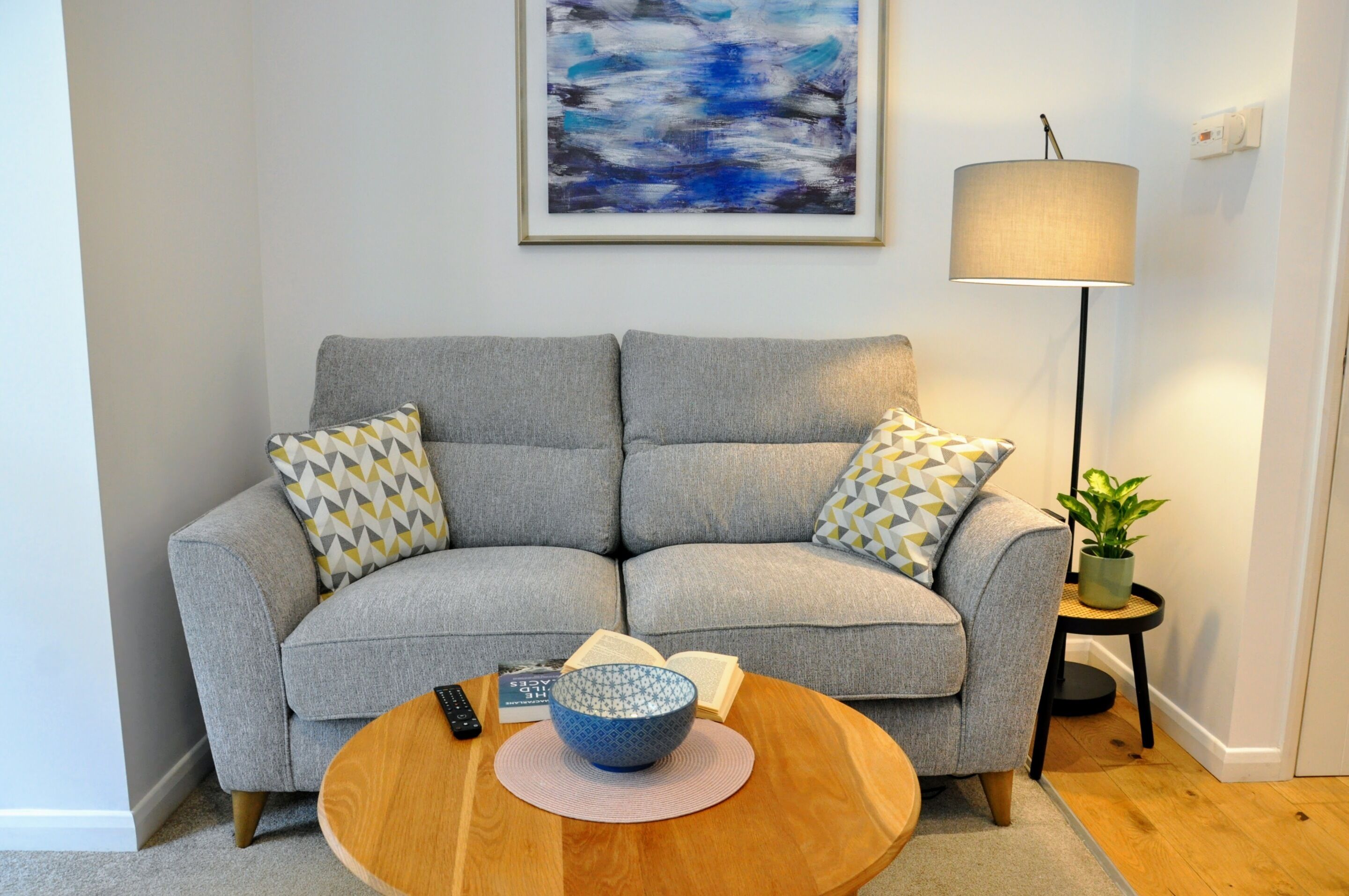 Crescent House Apartments