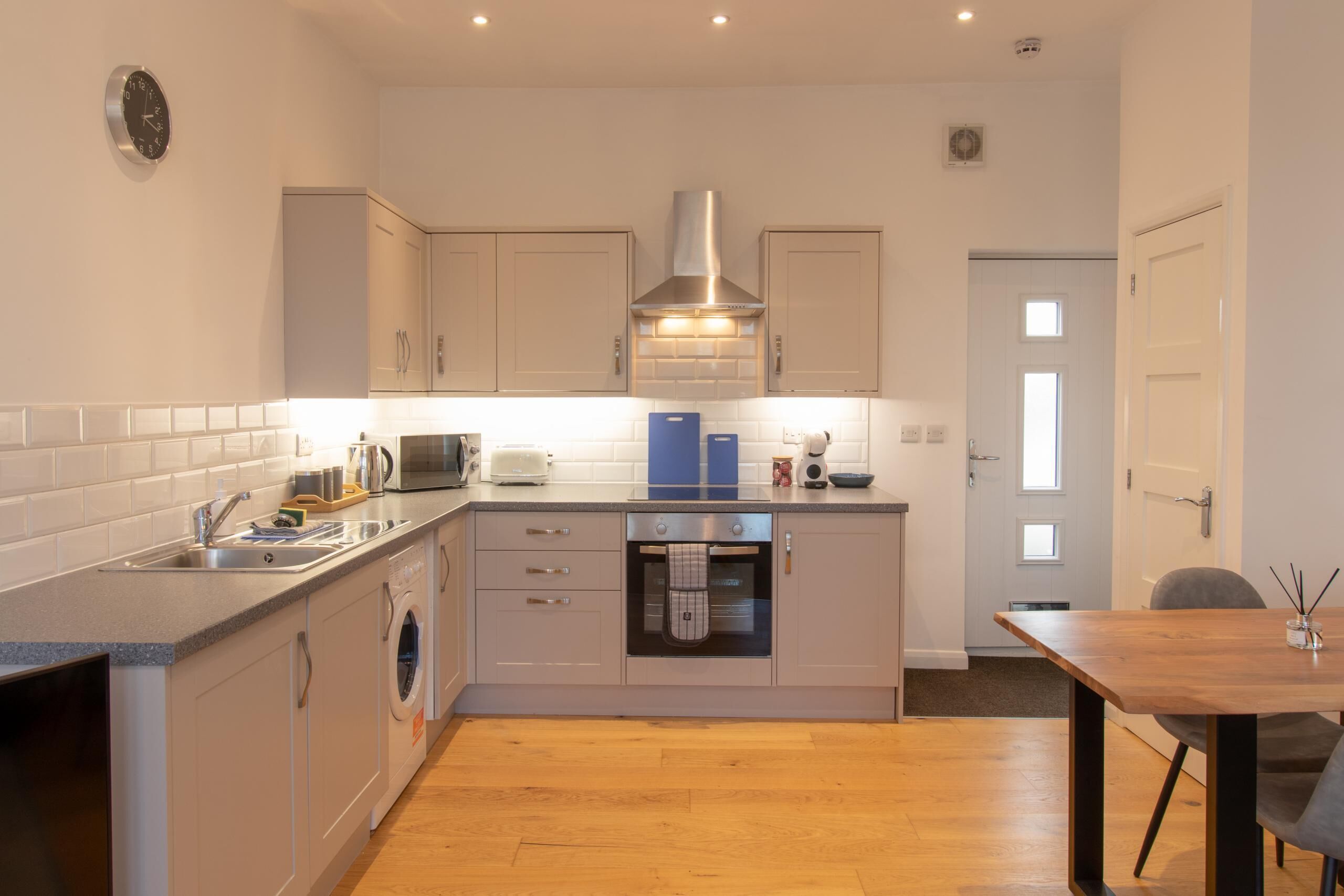 Crescent House Apartments