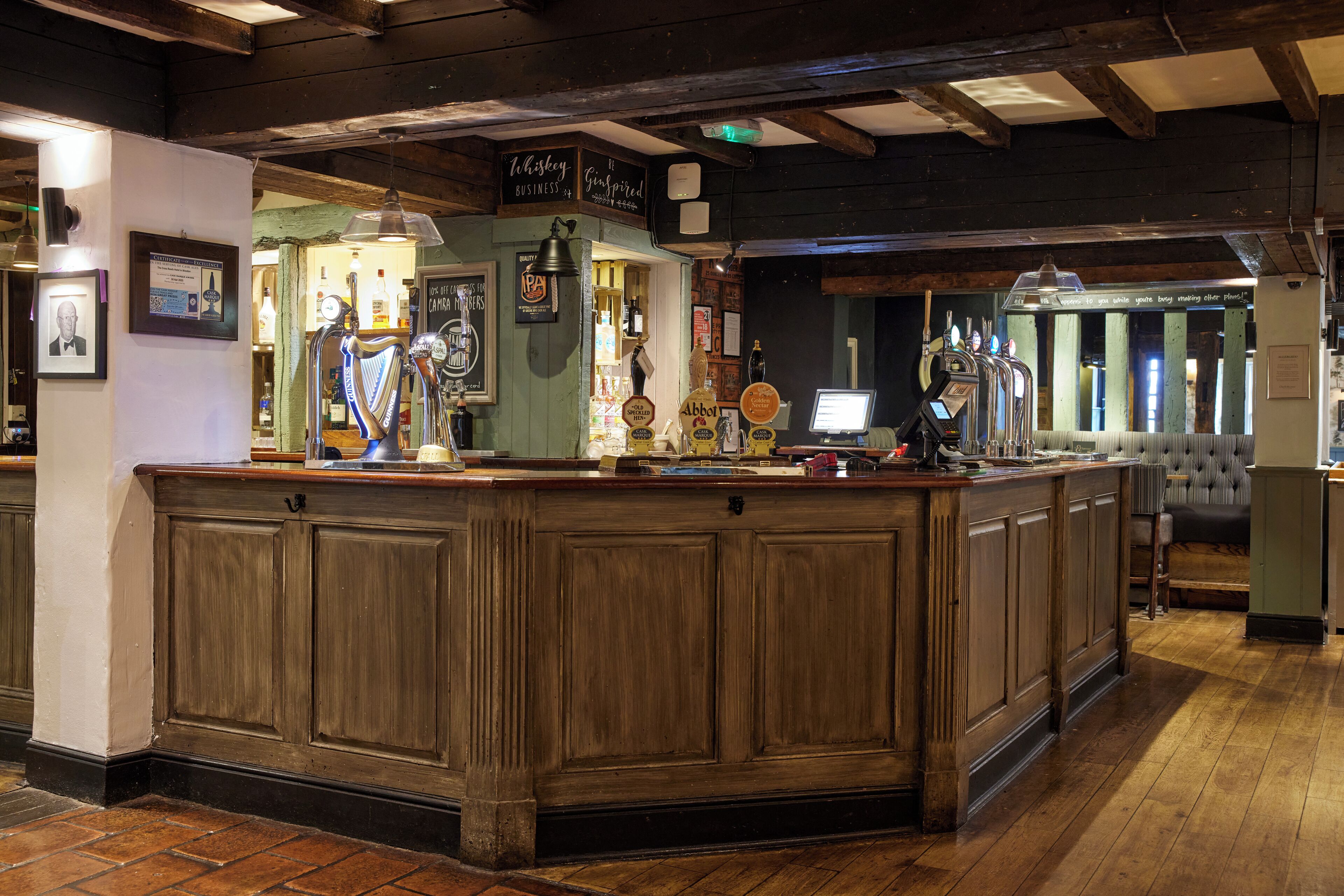 Crossroads by Chef & Brewer Collection