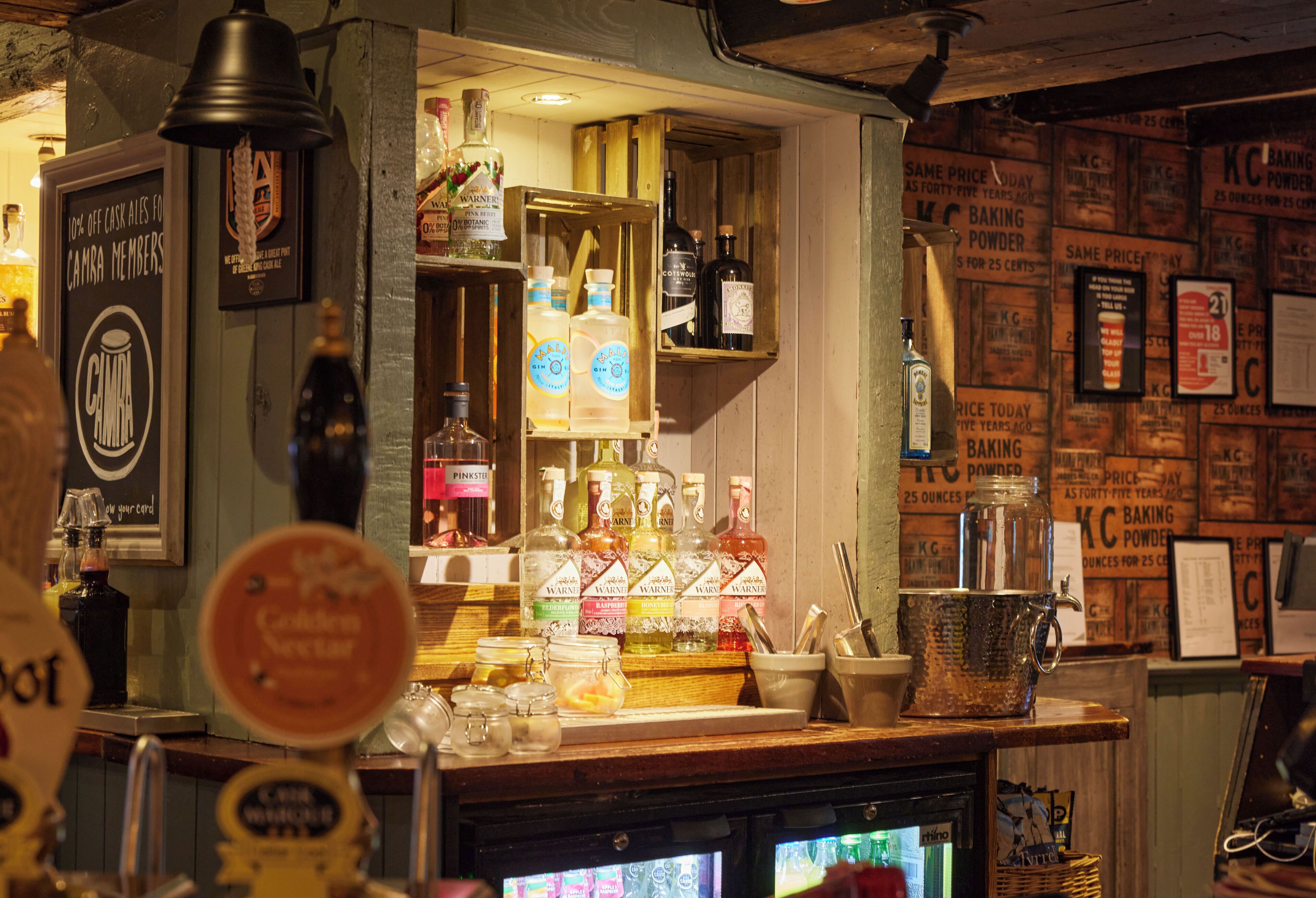 Crossroads by Chef & Brewer Collection
