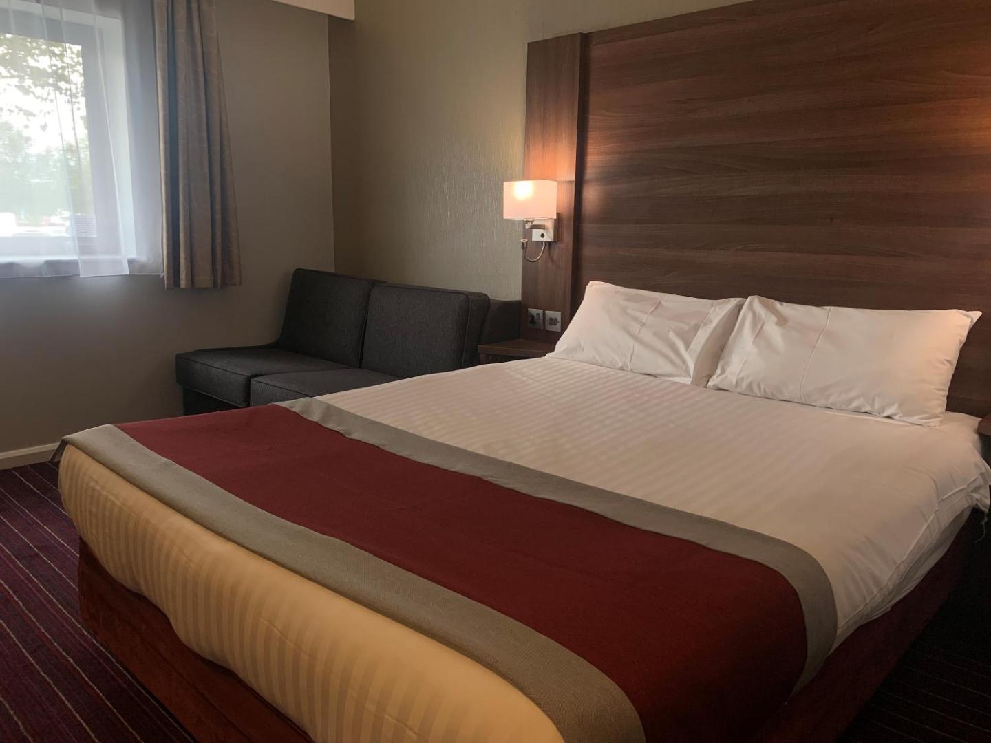 Days Inn by Wyndham Wetherby