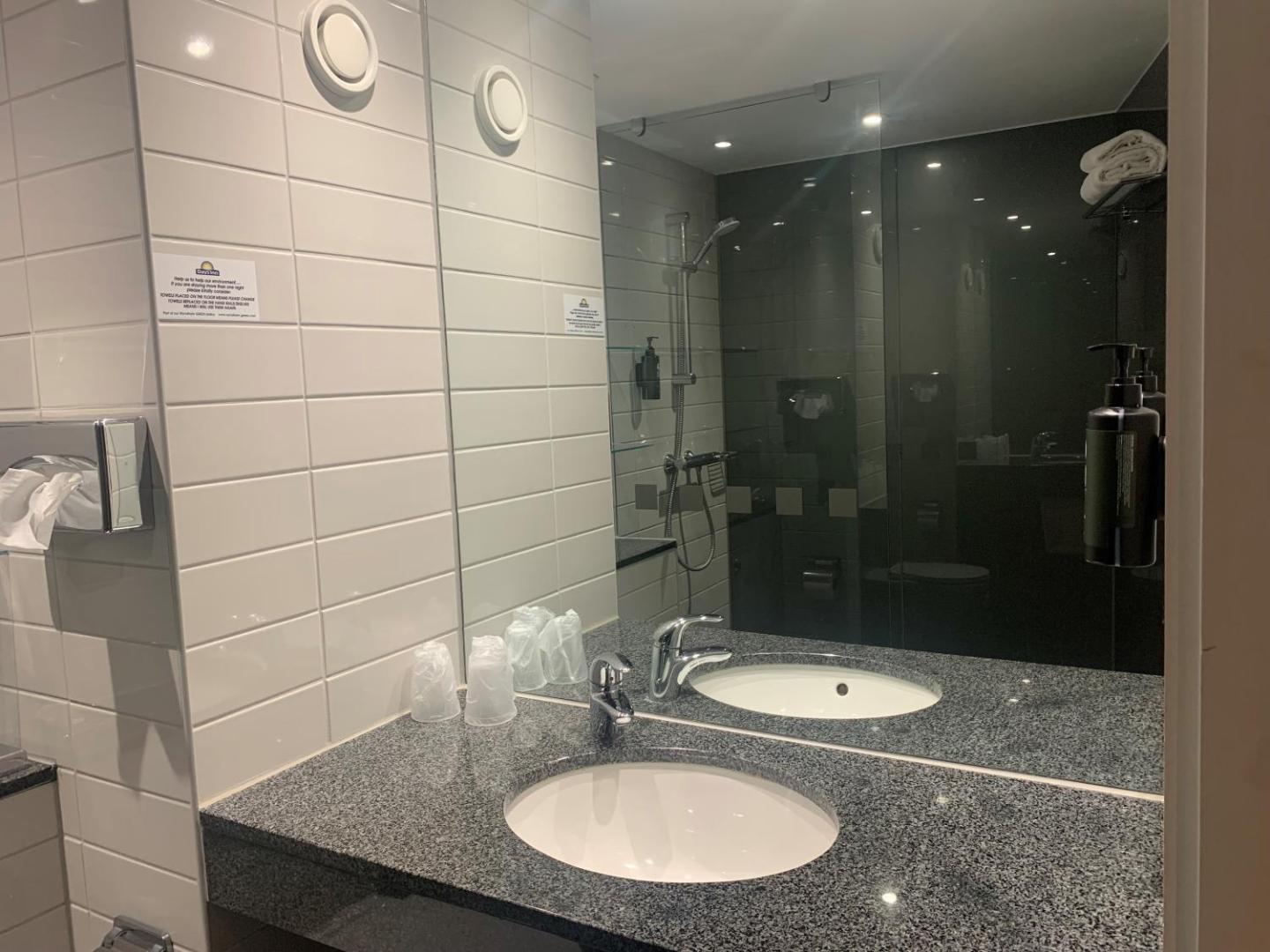 Days Inn by Wyndham Wetherby