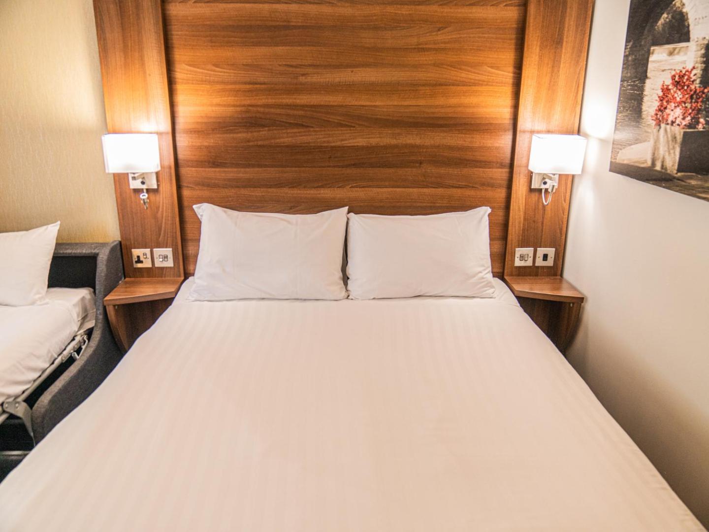 Days Inn by Wyndham Wetherby