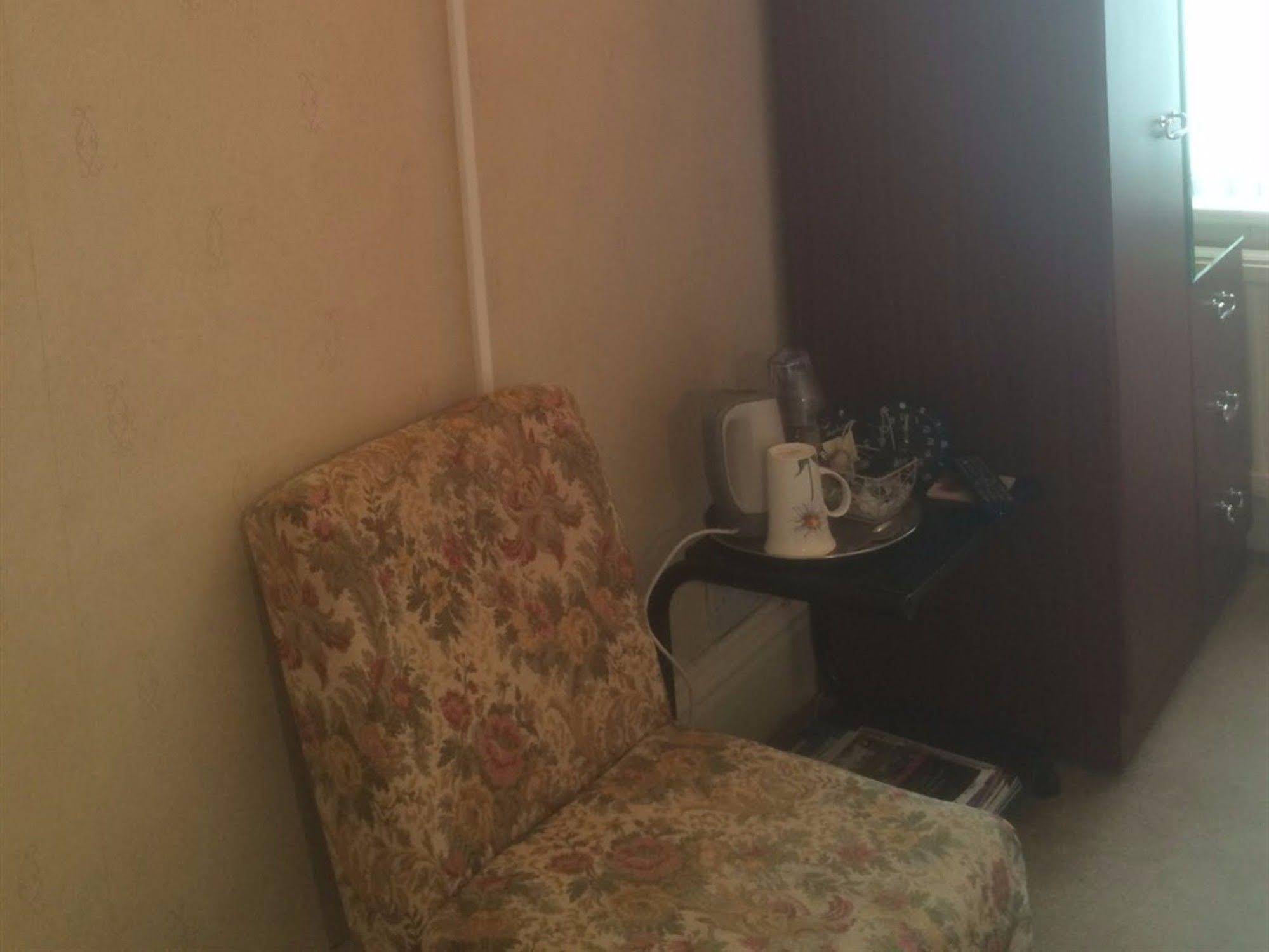 Glenora Guest House