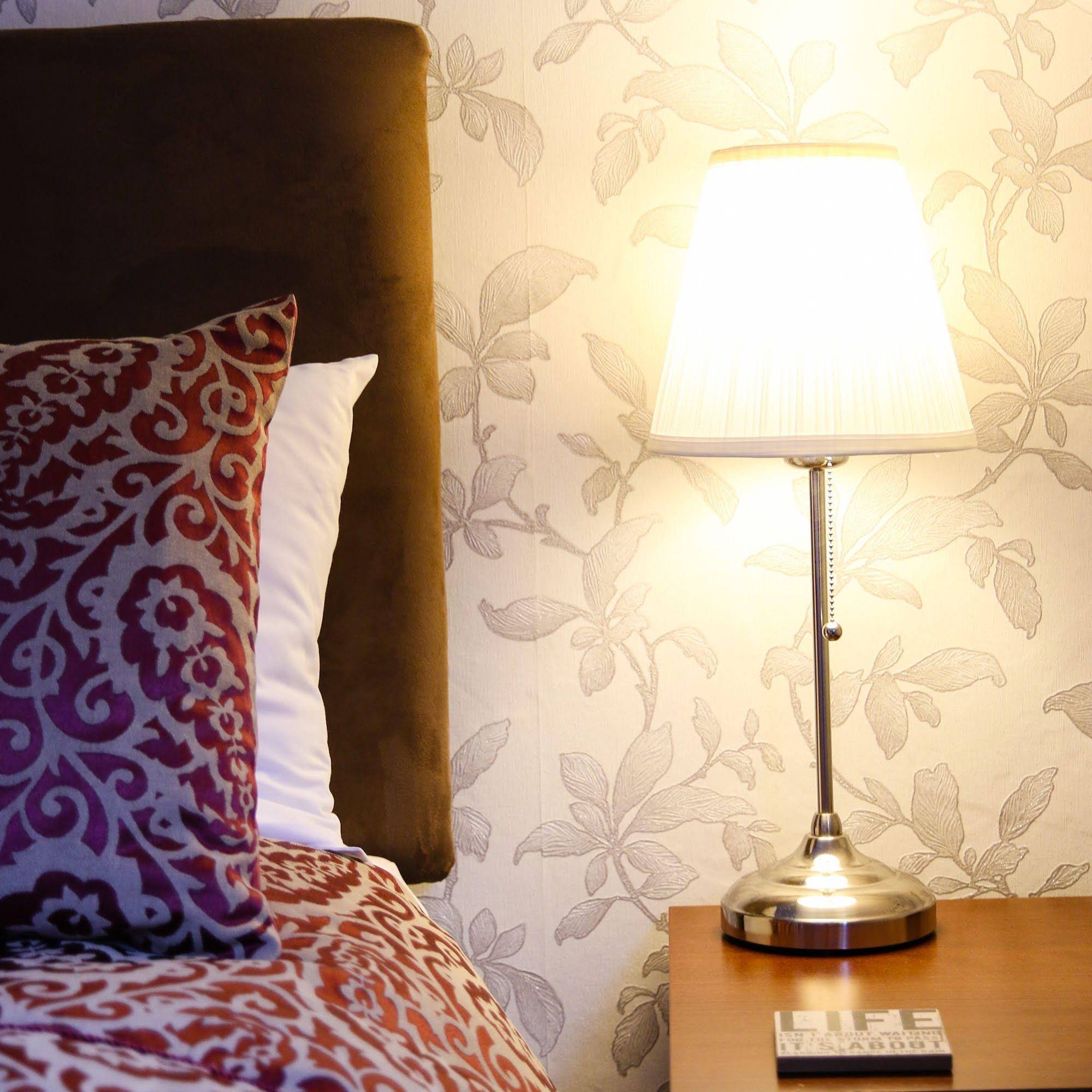 Broadlands Guest House