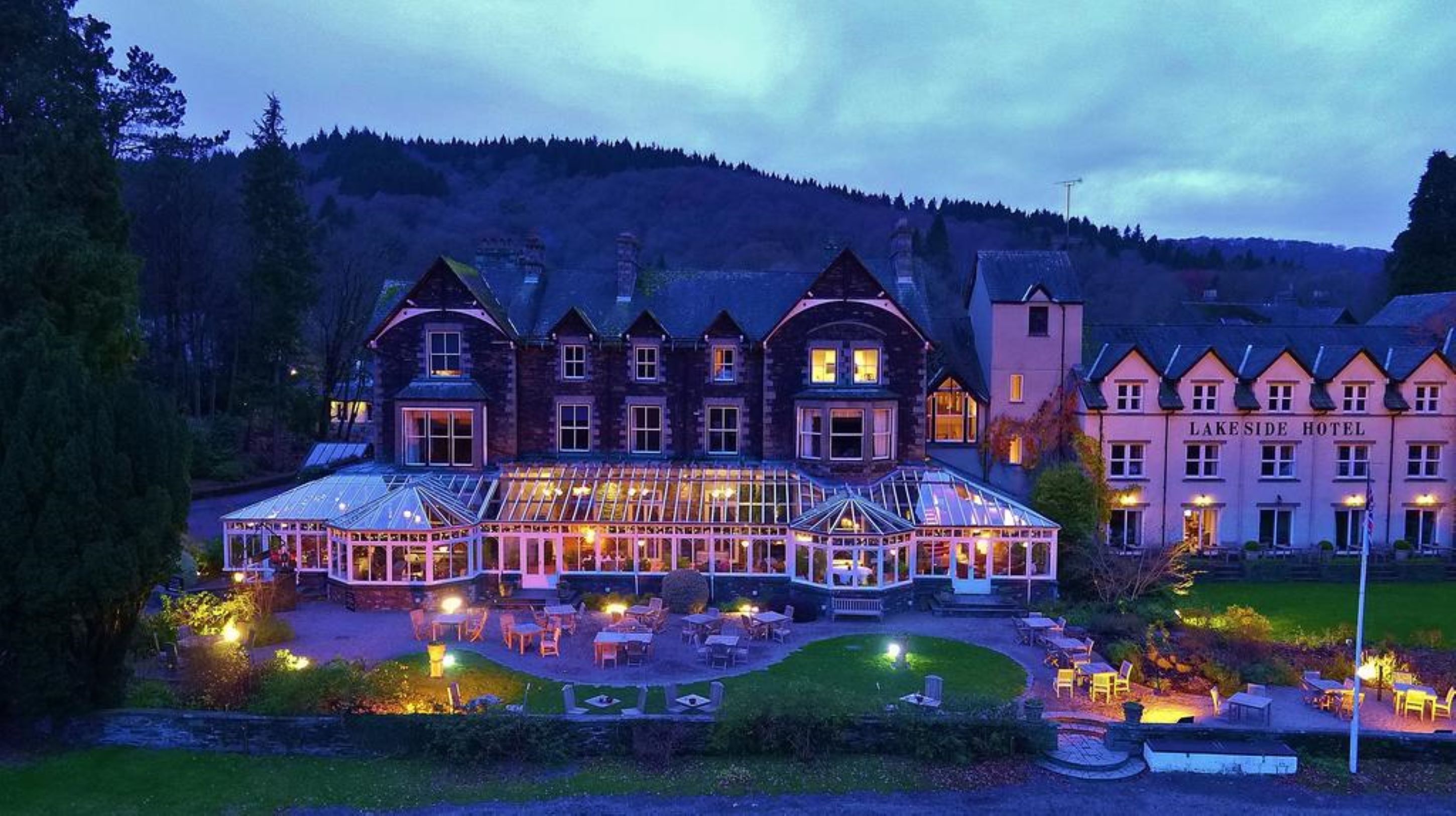 Lakeside Hotel & Spa