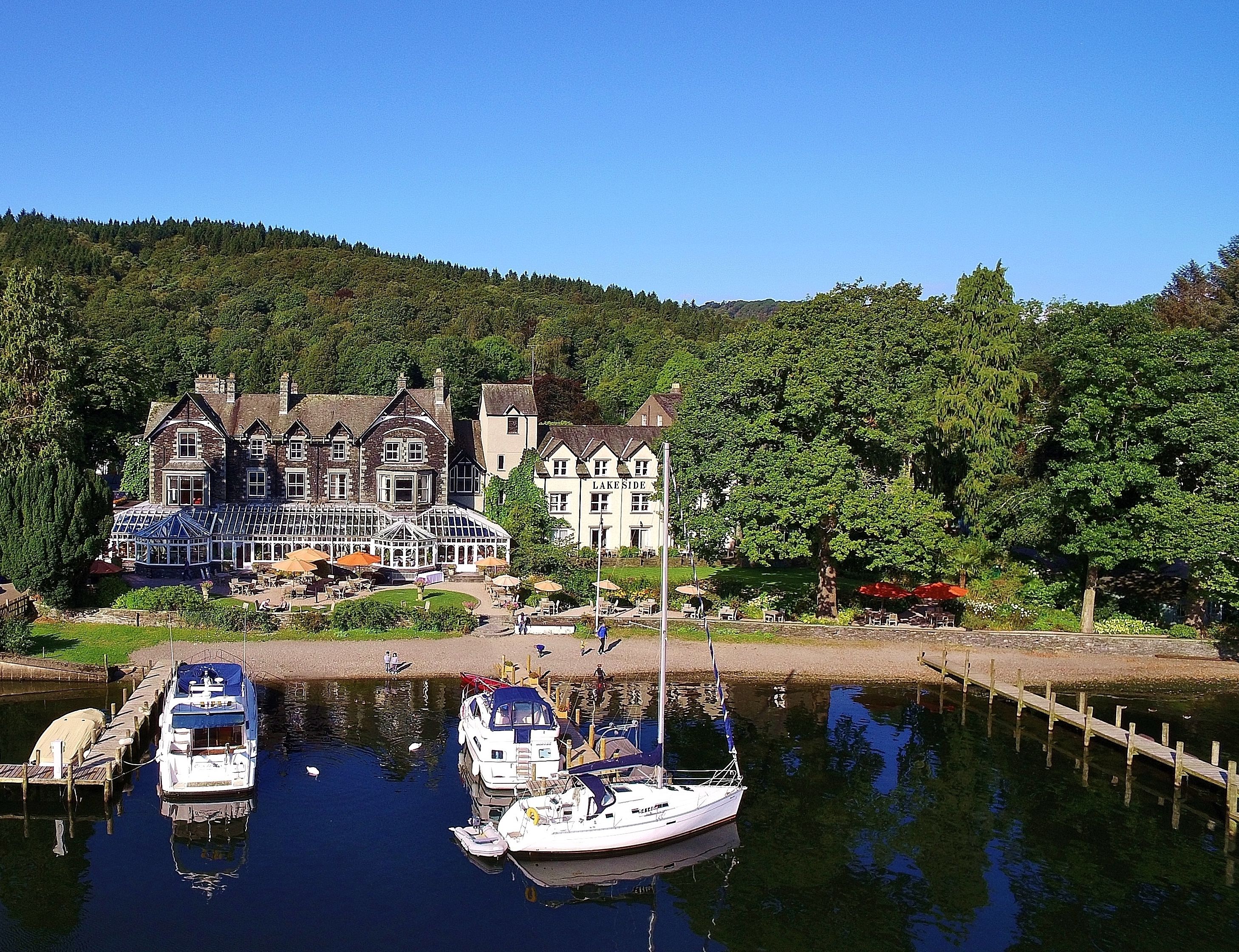 Lakeside Hotel & Spa
