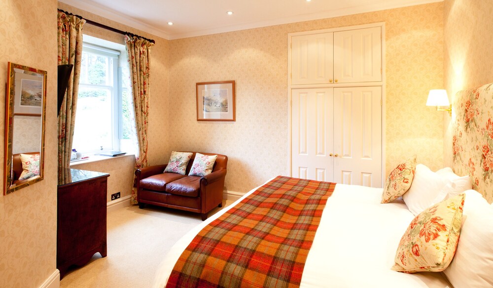 Lindeth Fell Country House