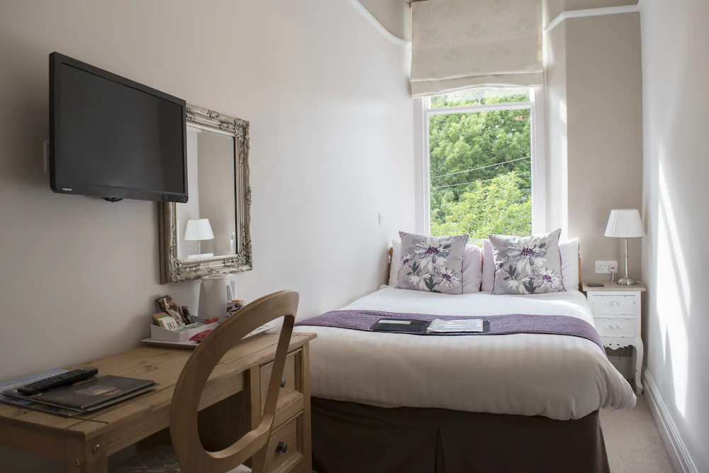 Rosemount Guest House