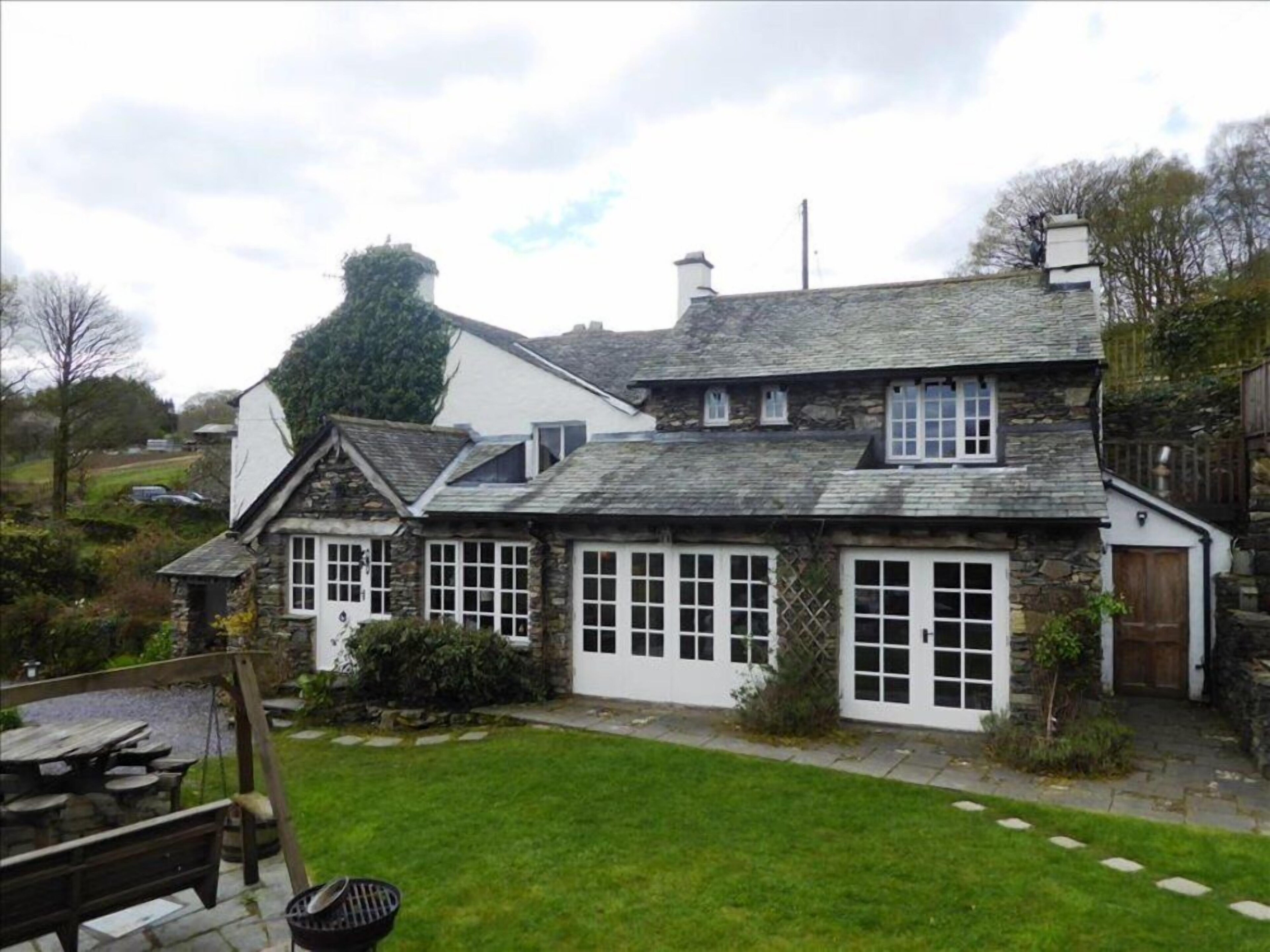 Summerhill Cottage Windermere The Lake District