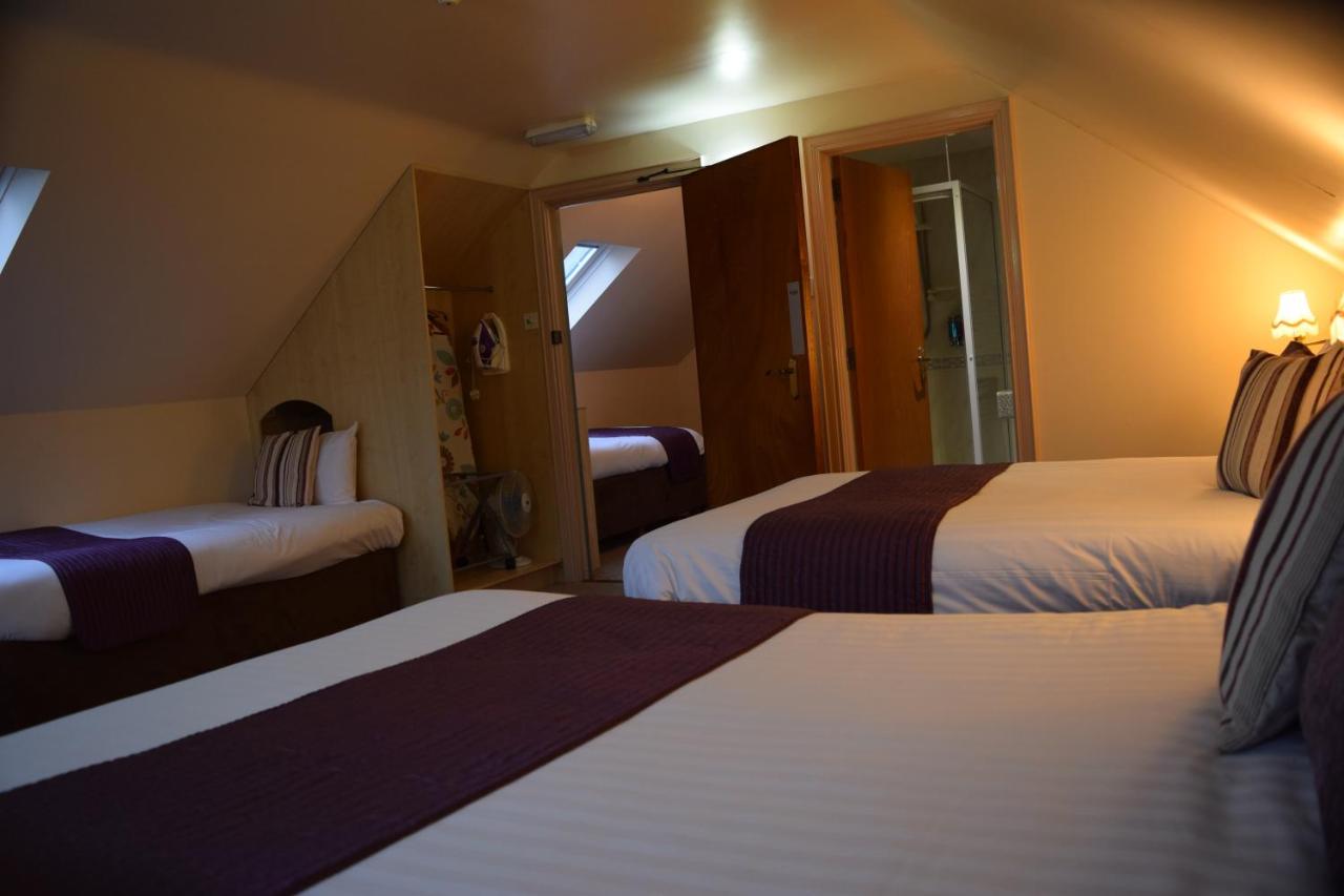 Hillview Lodge