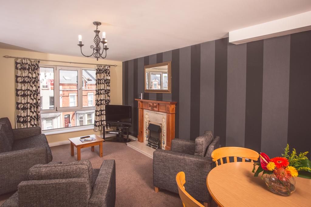 Malone Lodge Hotel & Apartments