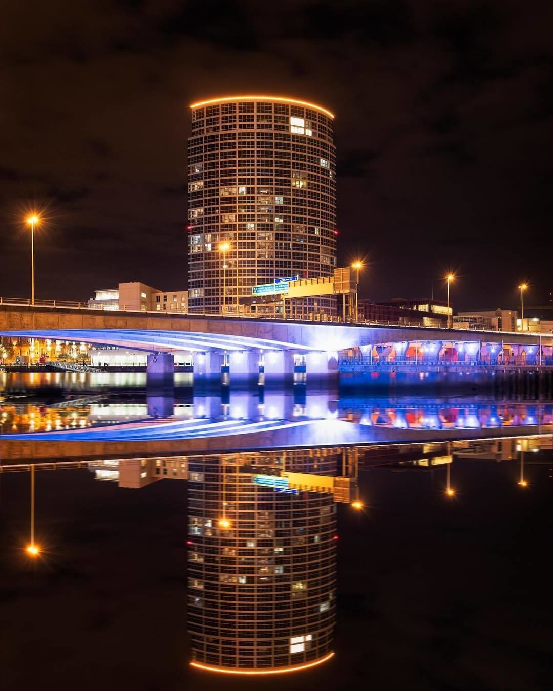 Obel Tower by Dream Apartments