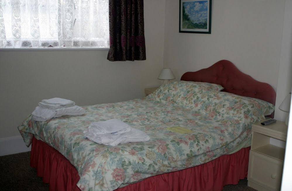 Uplands Guest House