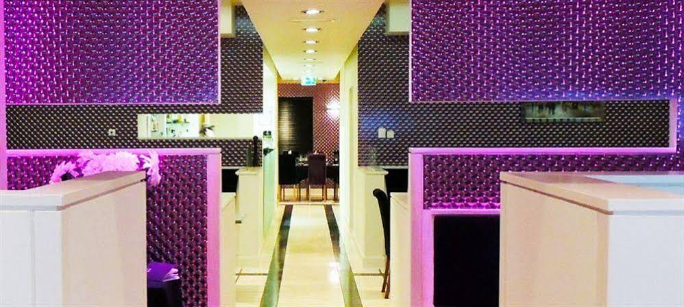 Rox Hotel