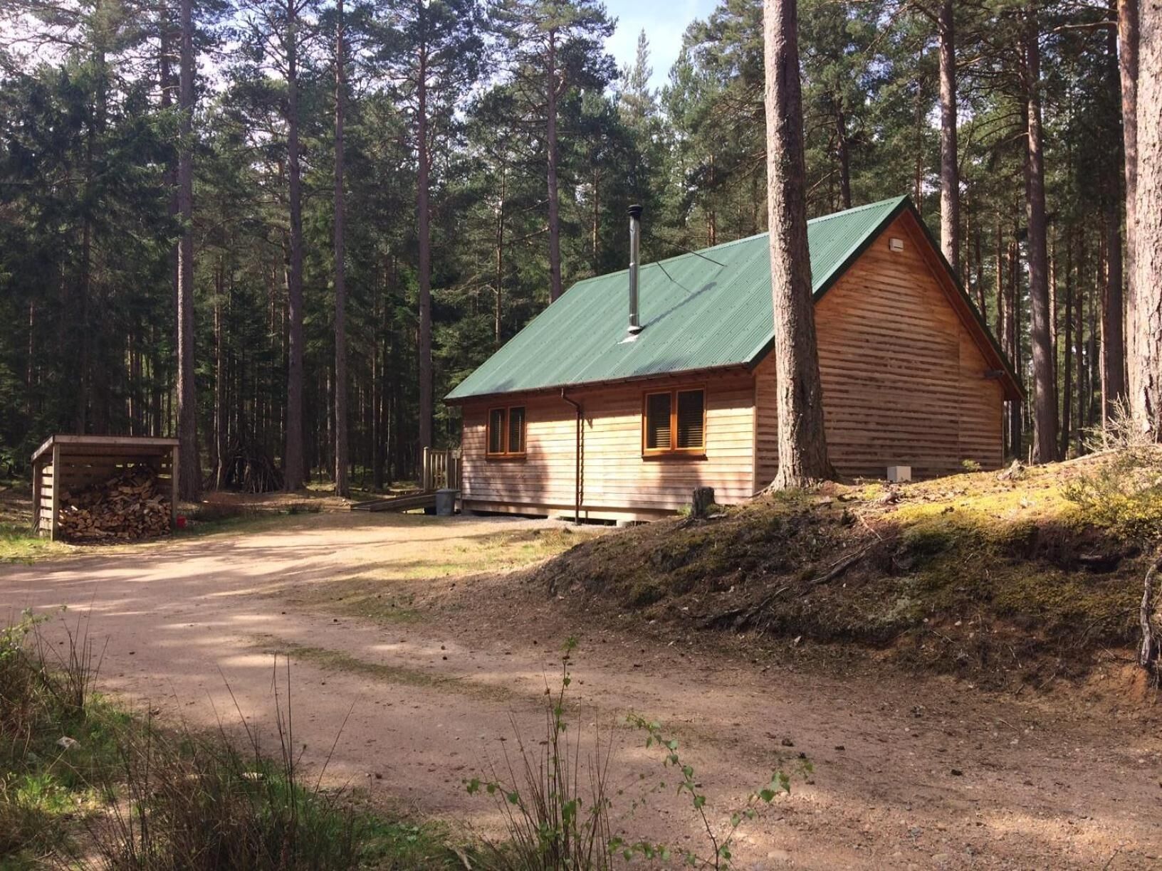 CAIRNGORM LODGES