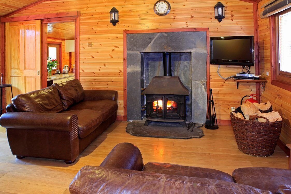 CAIRNGORM LODGES